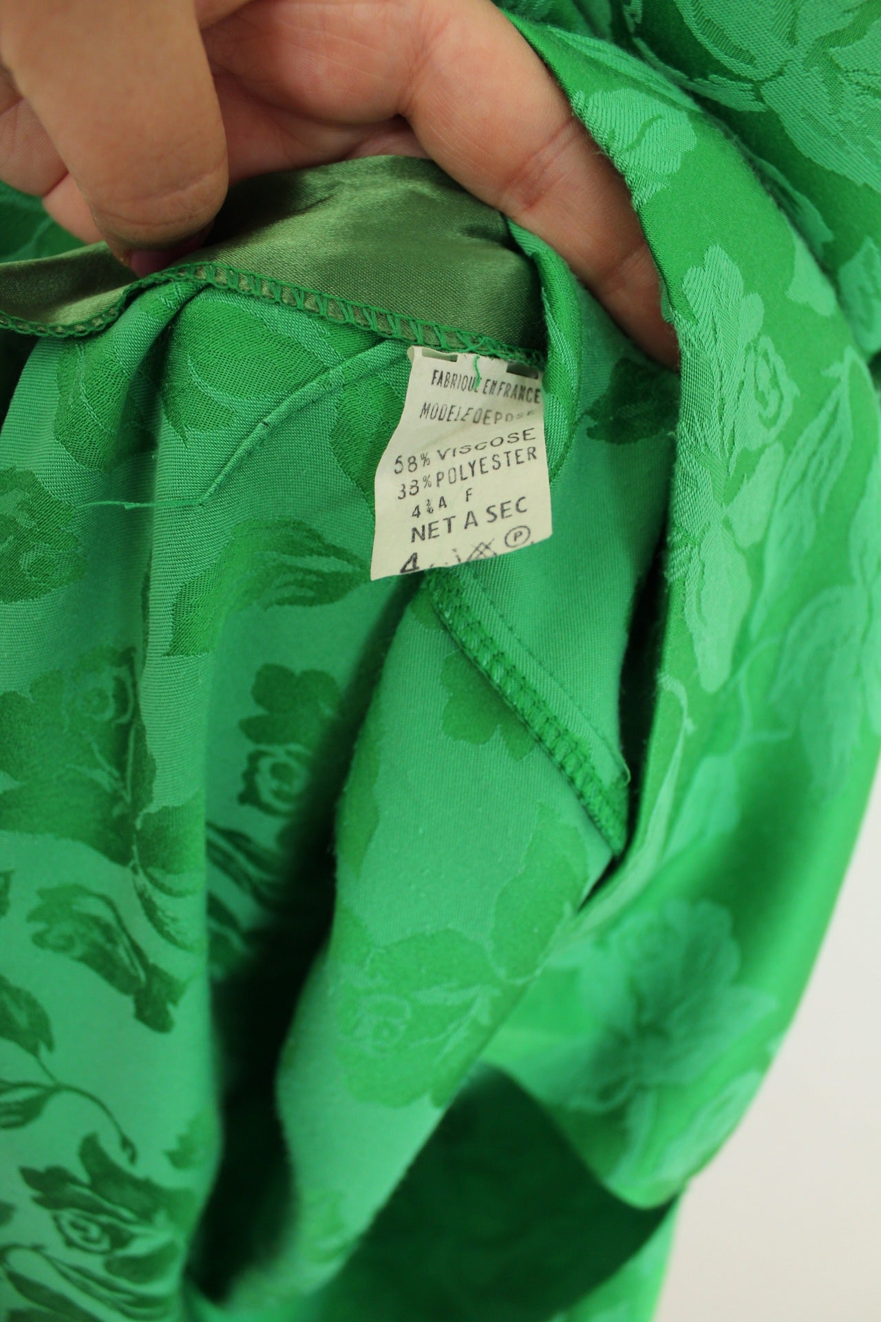 🌸🍒Robe vintage 80/90s romantique vert satiné & roses ton sur ton - Taille 40🍒🌸