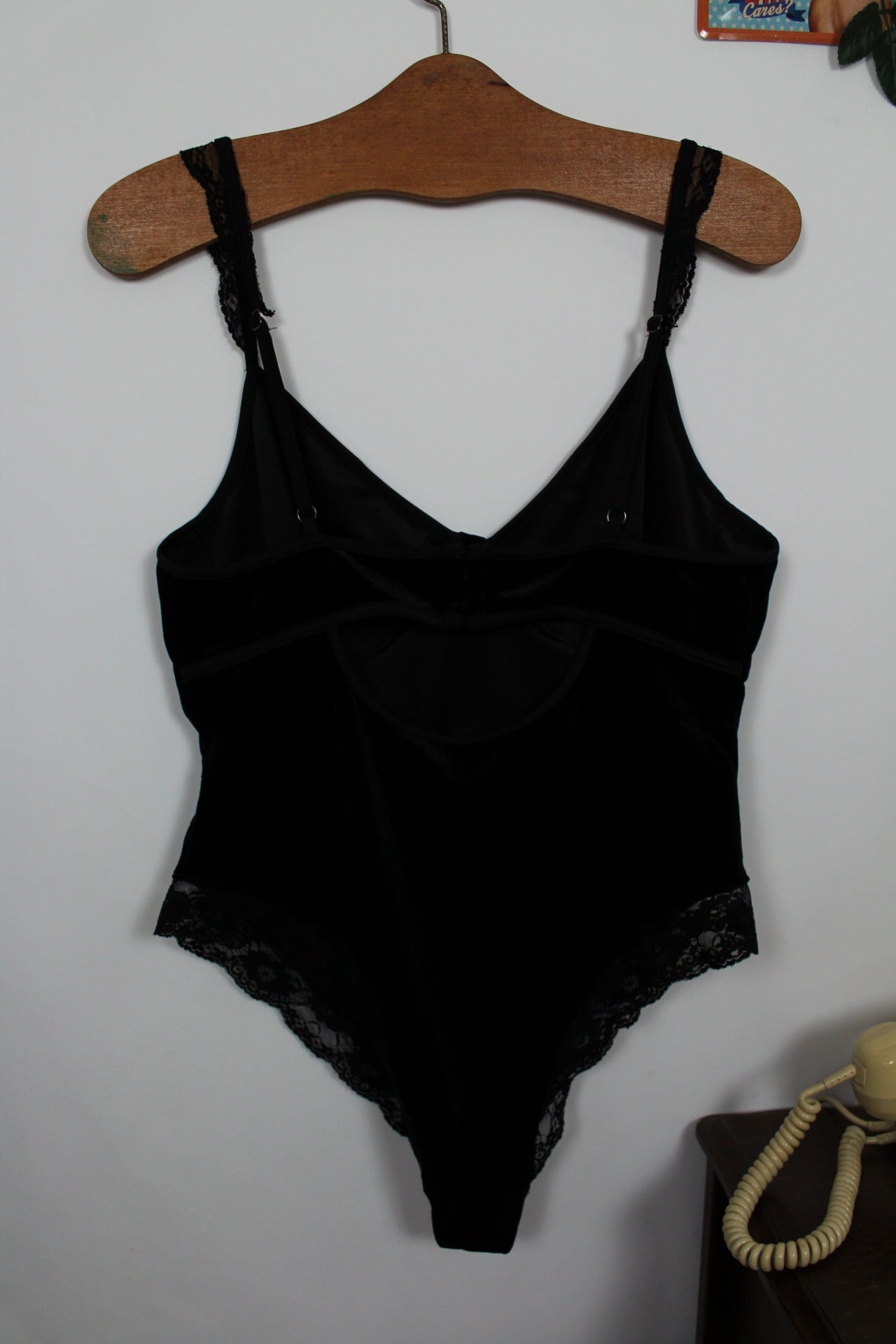 🌸🍒Body gothique velours noir & dentelle fleurie - ambiance dark romantique - Taille 40🍒🌸