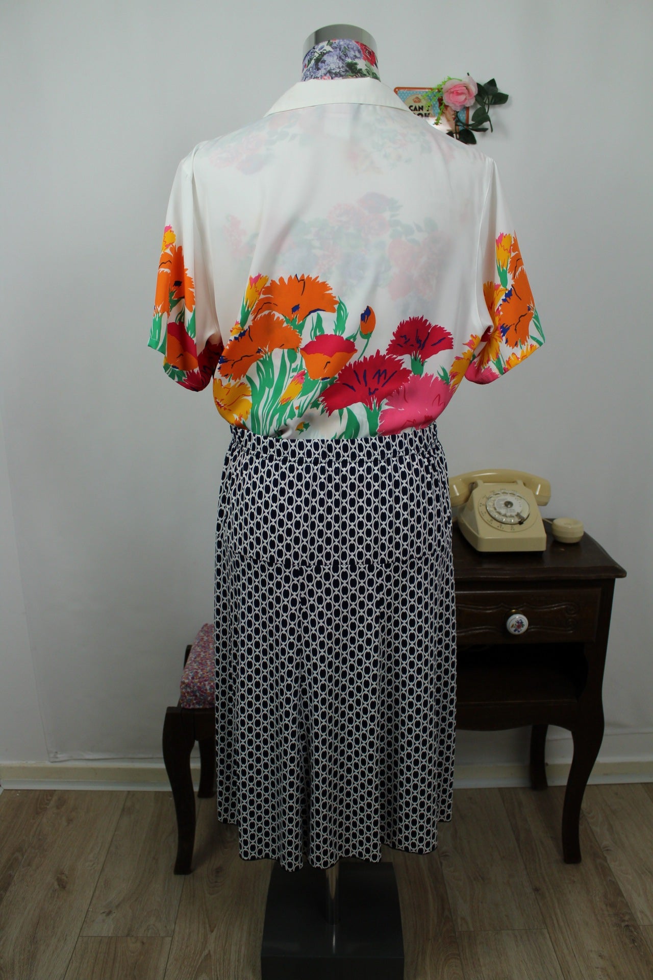 🌸🍒Jupe vintage 90's "Liliane" bleu marine - anneaux & pois en relief - Taille 40/42🍒🌸