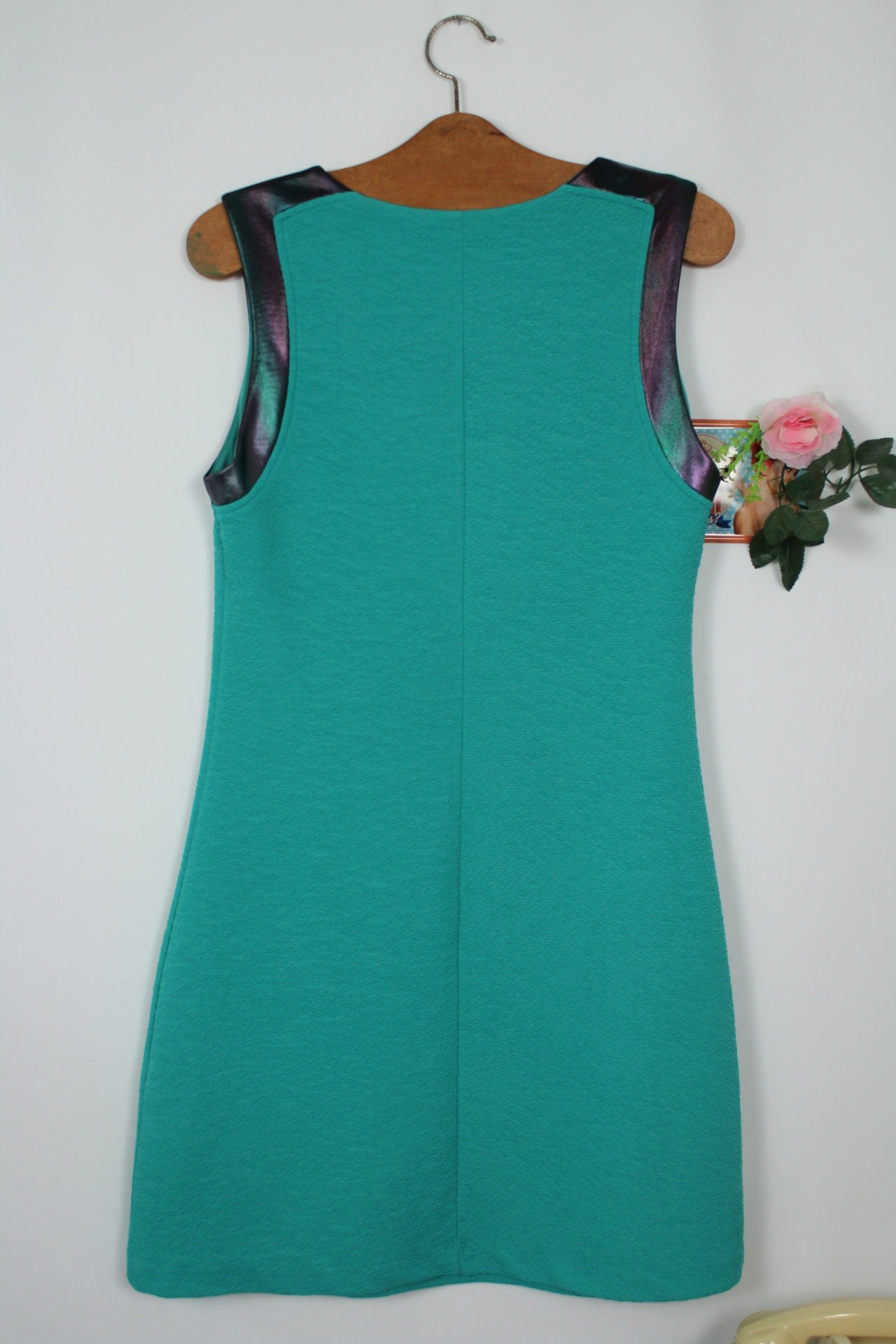 🌸🍒Robe Cop Copine vert bleuté texturée & bande lumineuse arc-en-ciel - Taille 38🍒🌸