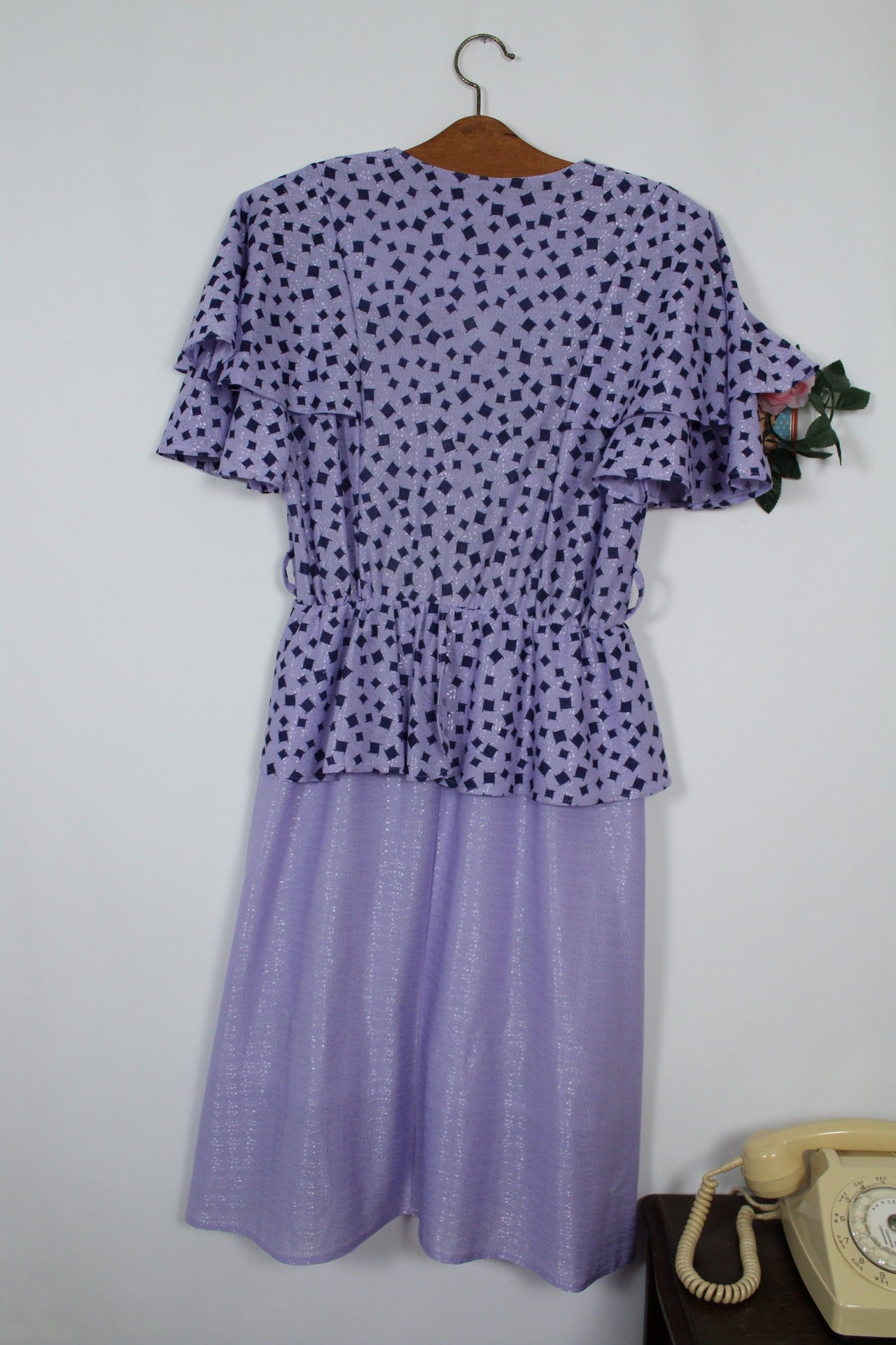 🌸🍒Robe vintage 80's Shiny Paris - lilas satiné & volants romantiques - Taille 38/40🍒🌸