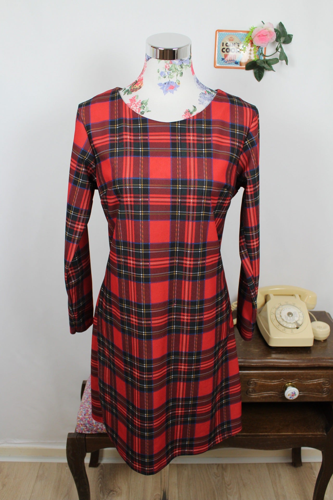 🌸🍒Robe vintage 90's tartan rouge Actuelle - Taille 38/40🍒🌸