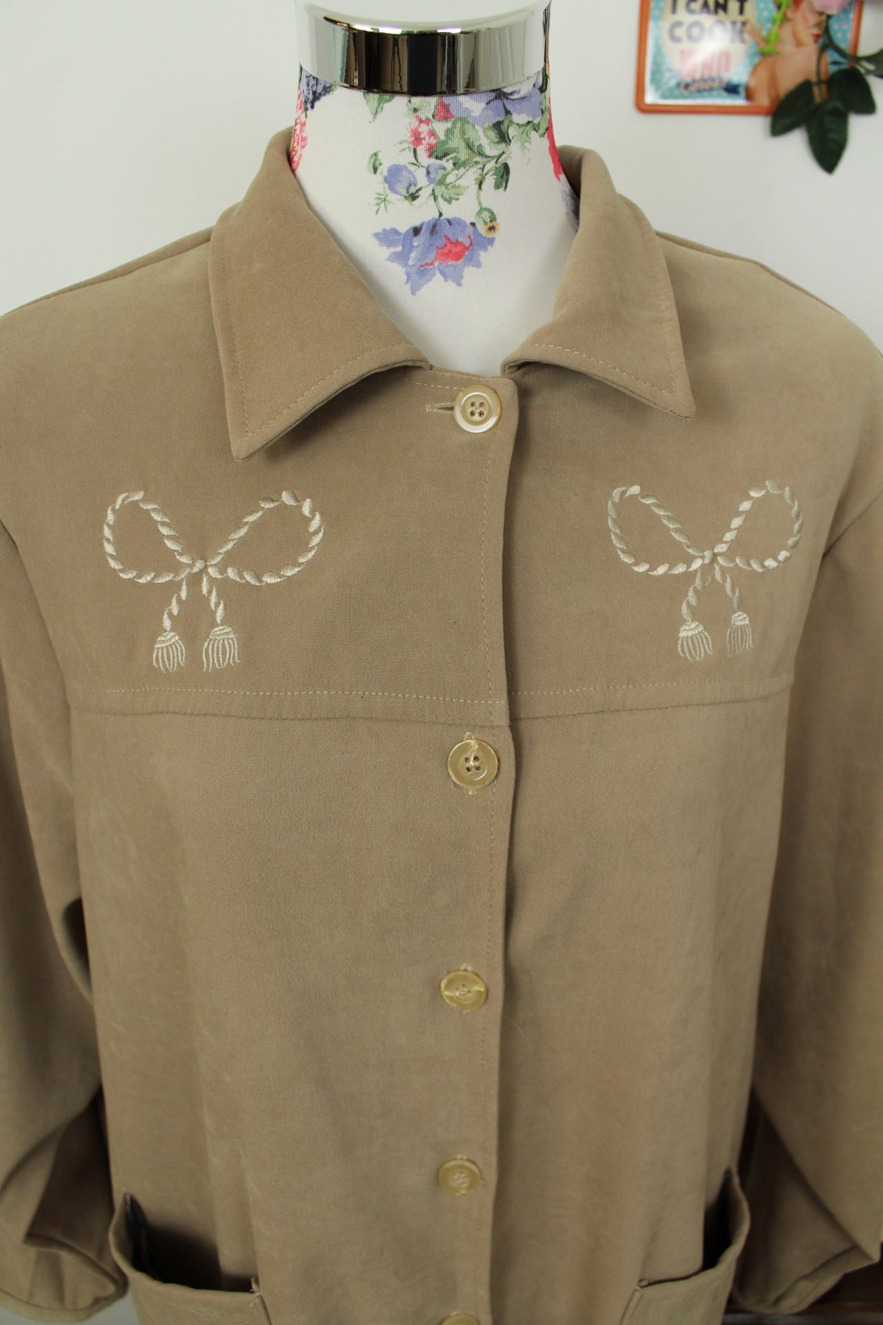 🌸🍒Veste chemise suédine vintage 90's mi saison/printemps - noeuds brodés - Taille 42/44🍒🌸