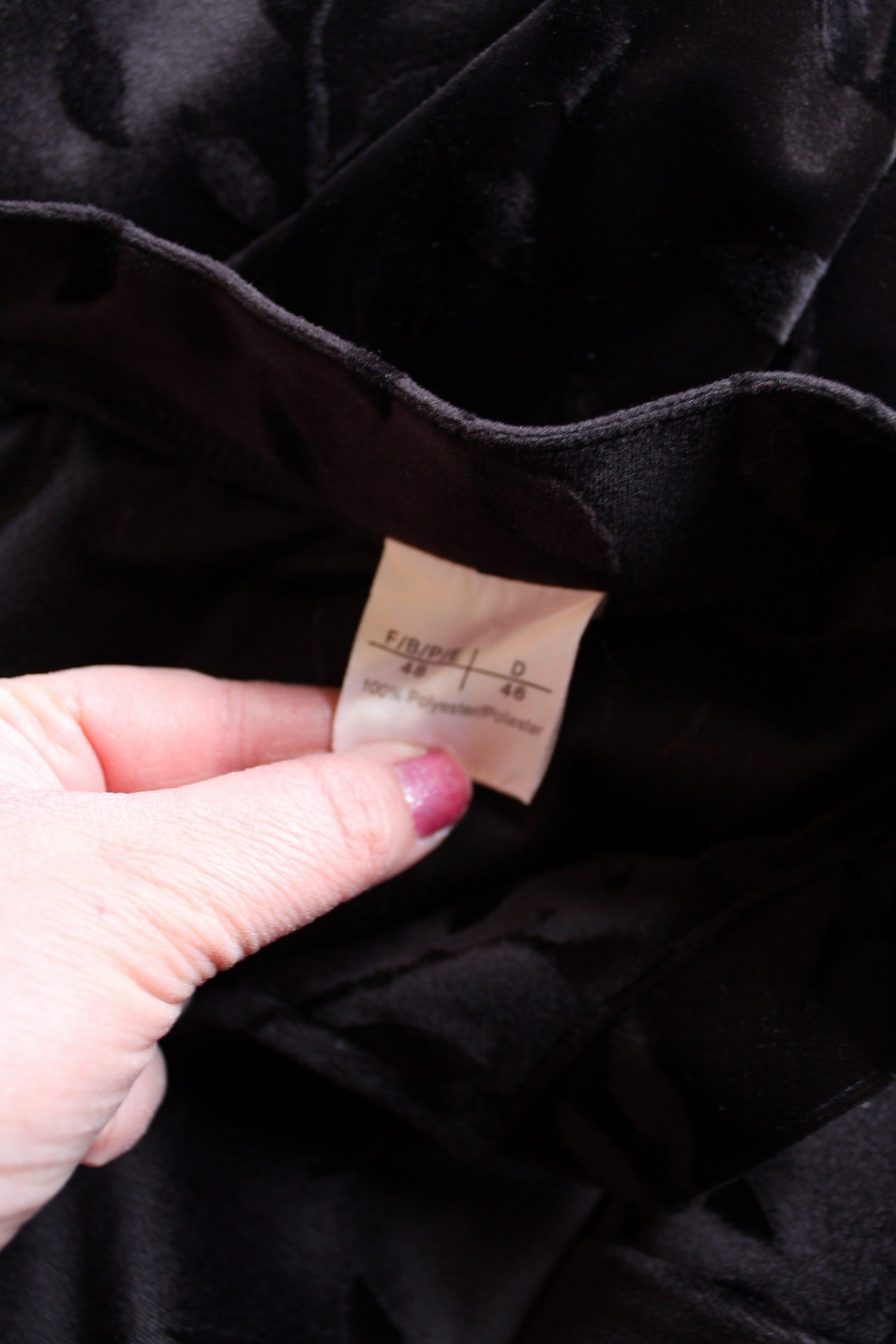 ✨Robe noire vintage années 90 en velours - feuillage en relief✨