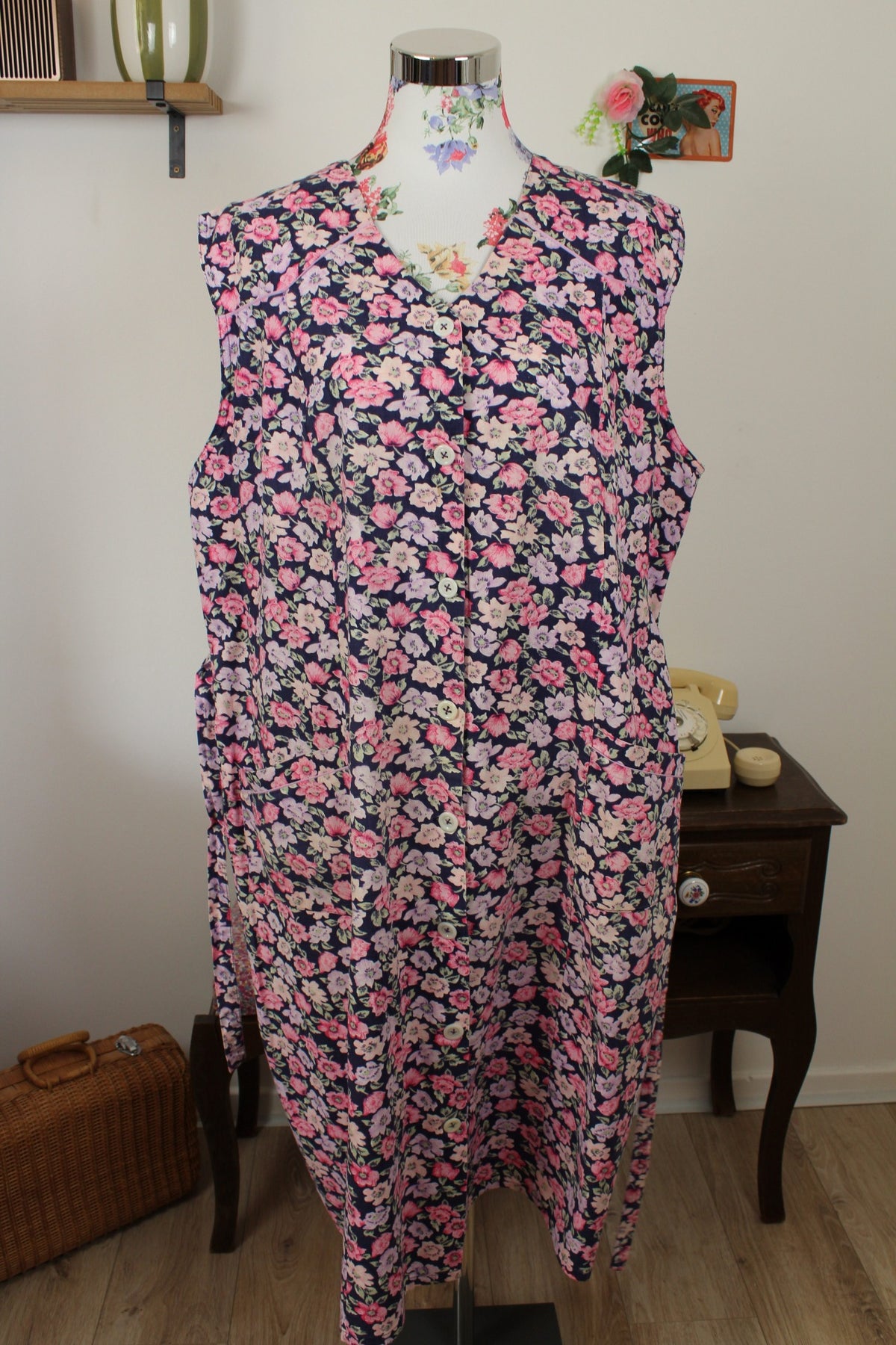 Robe fleurie vintage 80's fleurie violet & rose - Taille 48/50