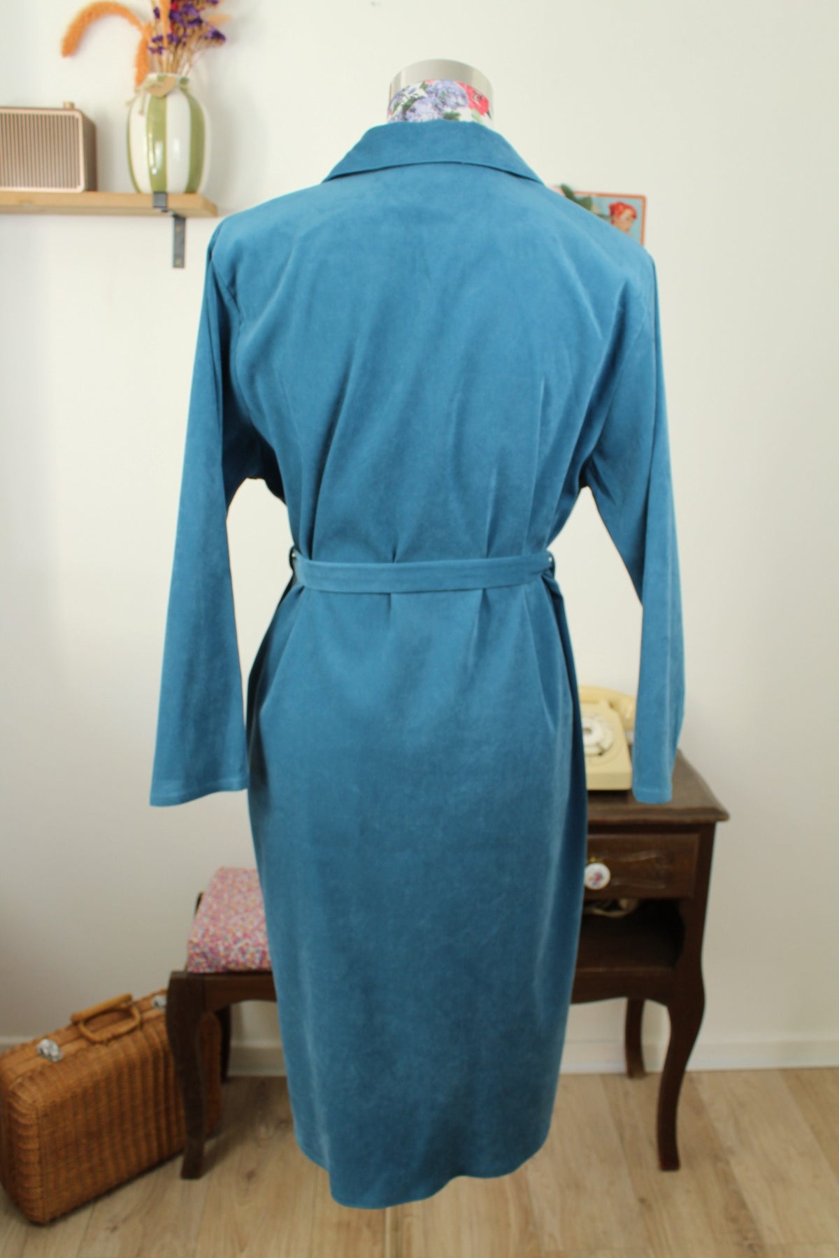 Robe bleu vintage années 90 velours lisse - esprit chemise ceinturée - Taille 40/42