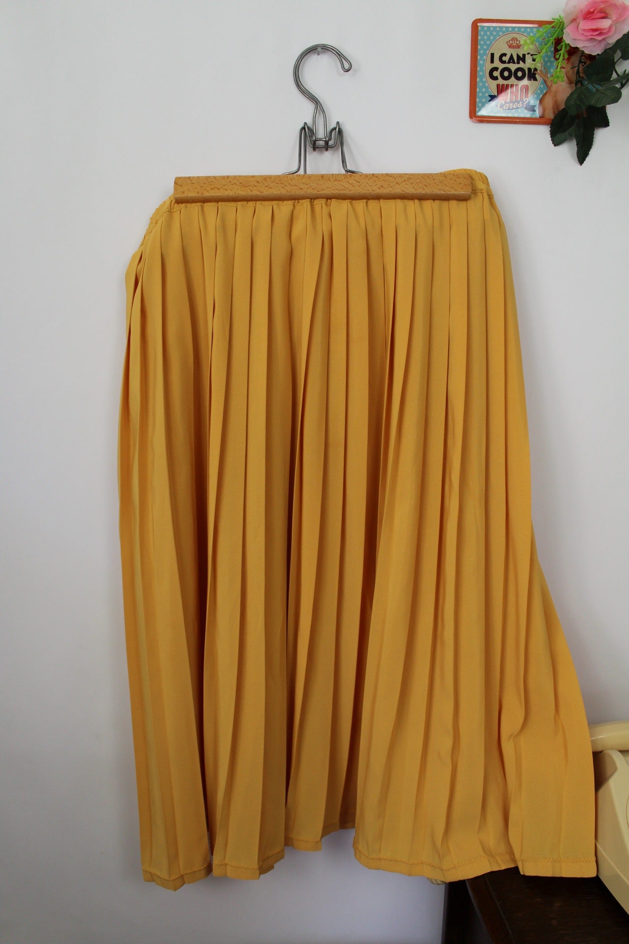 🌸🍒Jupe midi plissée vintage 80's jaune ensoleillé - Taille 40/42🍒🌸