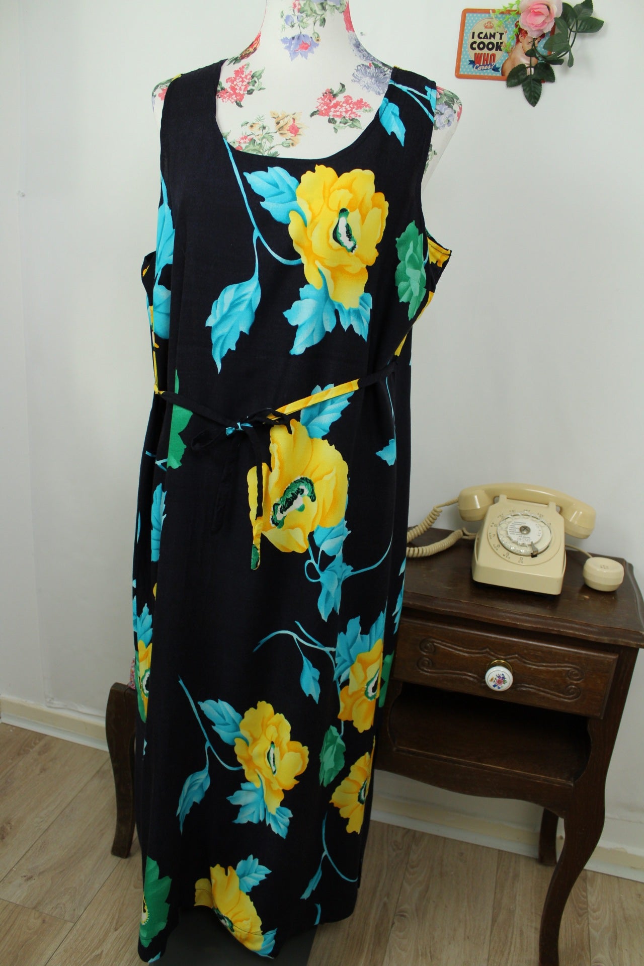 🌸🍒Robe longue vintage 90's bleue marine - fleurs jaunes ensoleillées XXL - Taille 42/44🍒🌸