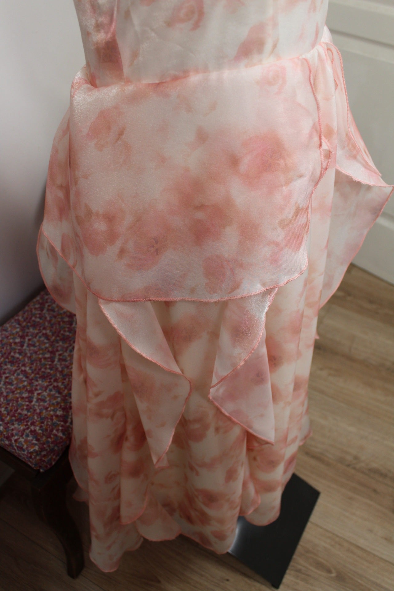 🌸🍒Robe Y2k romantique - volants effet pétales de fleurs & rose doux pailleté - Taille 38🍒🌸