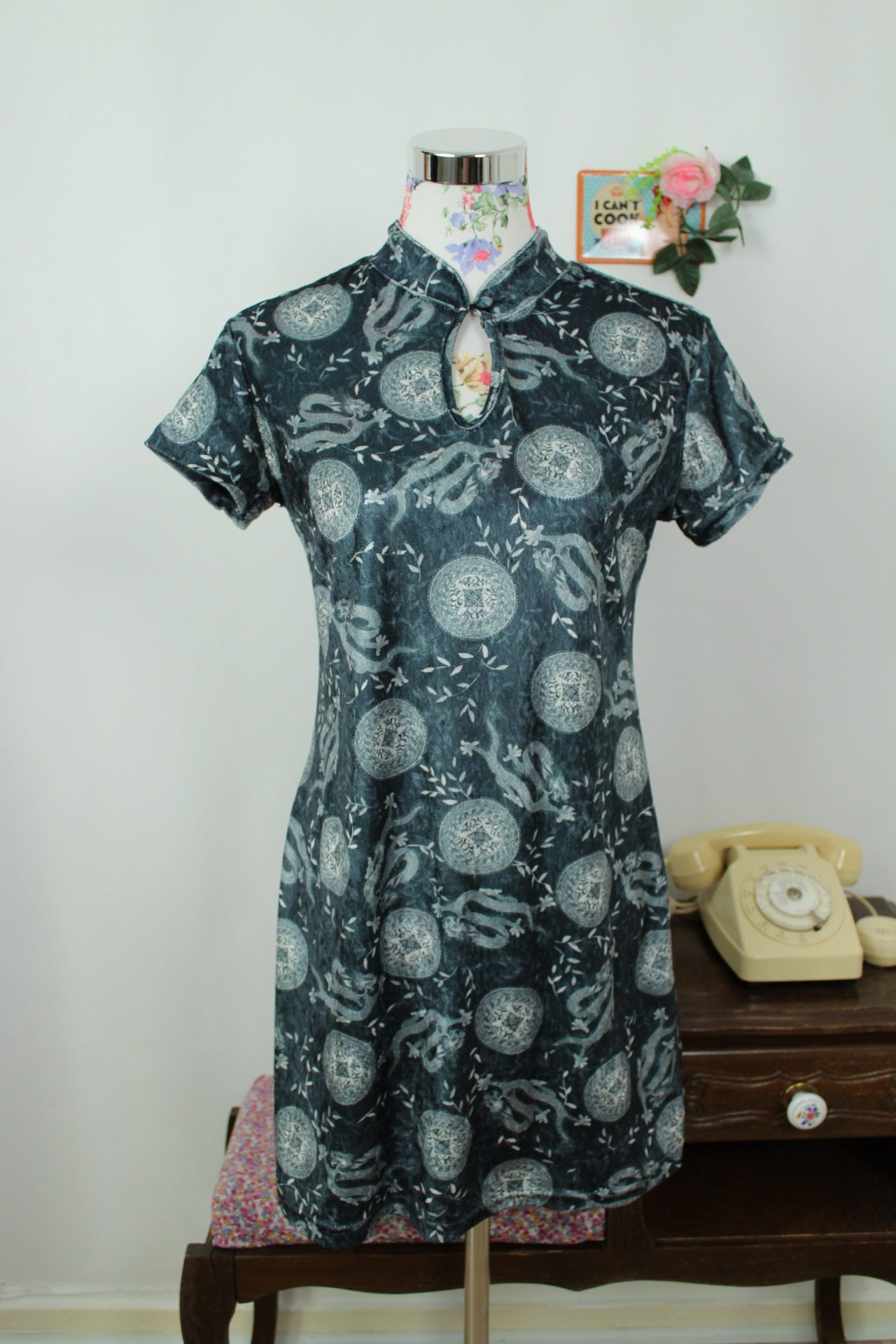 🌸🍒Robe vintage 90's asiatique dragon/médaillon col mao - made in France - Taille 38🍒🌸