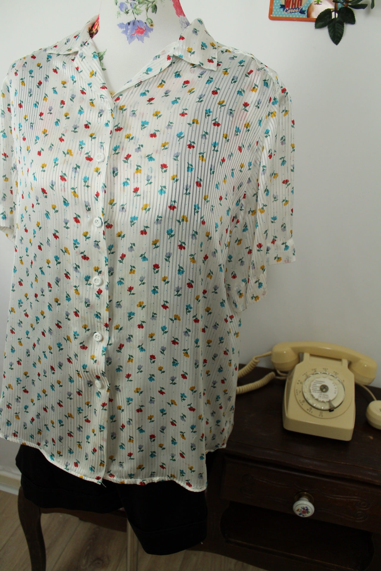 🌸🍒Chemise vintage 90's fluide satinée fleurie cottage romantique effet soie - Taille 40 à 44🍒🌸