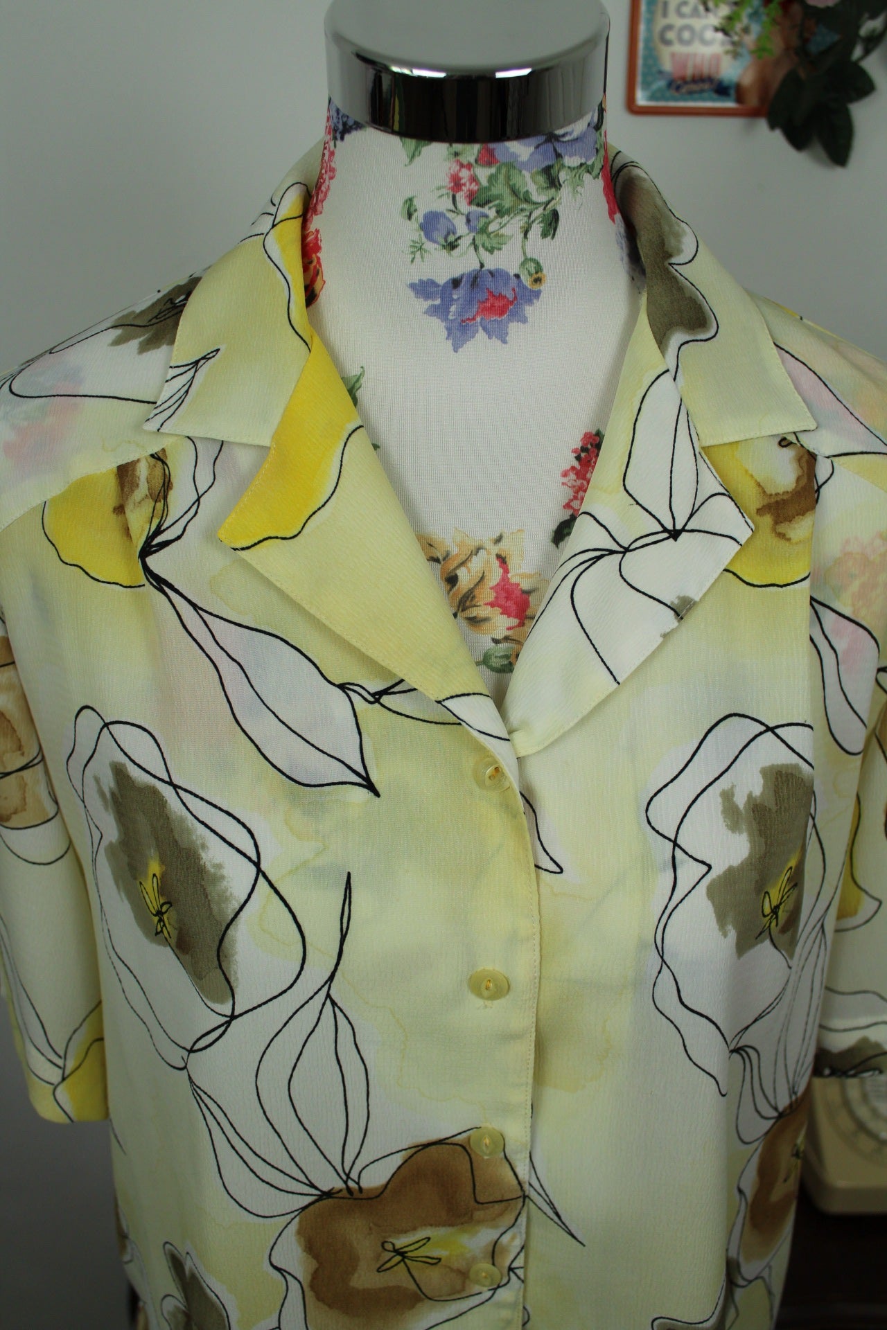 🌸🍒Chemise jaune pastel vintage 90's fleurs abstraites - Taille 44/46🍒🌸