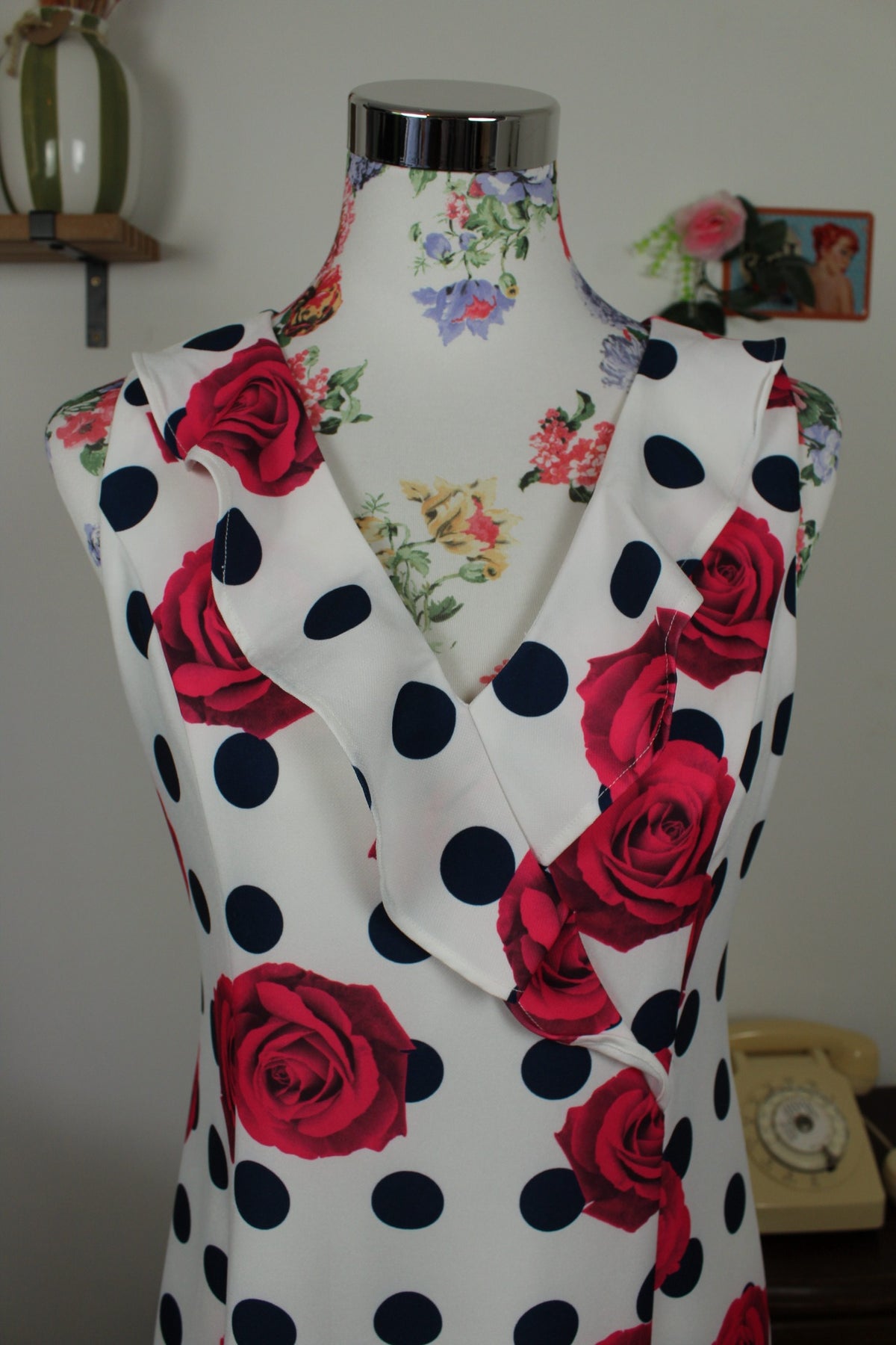 🌸🍒Robe rockabilly/pin-up pois marine & roses fuchsia - Jus d'Orange - Taille 38🍒🌸