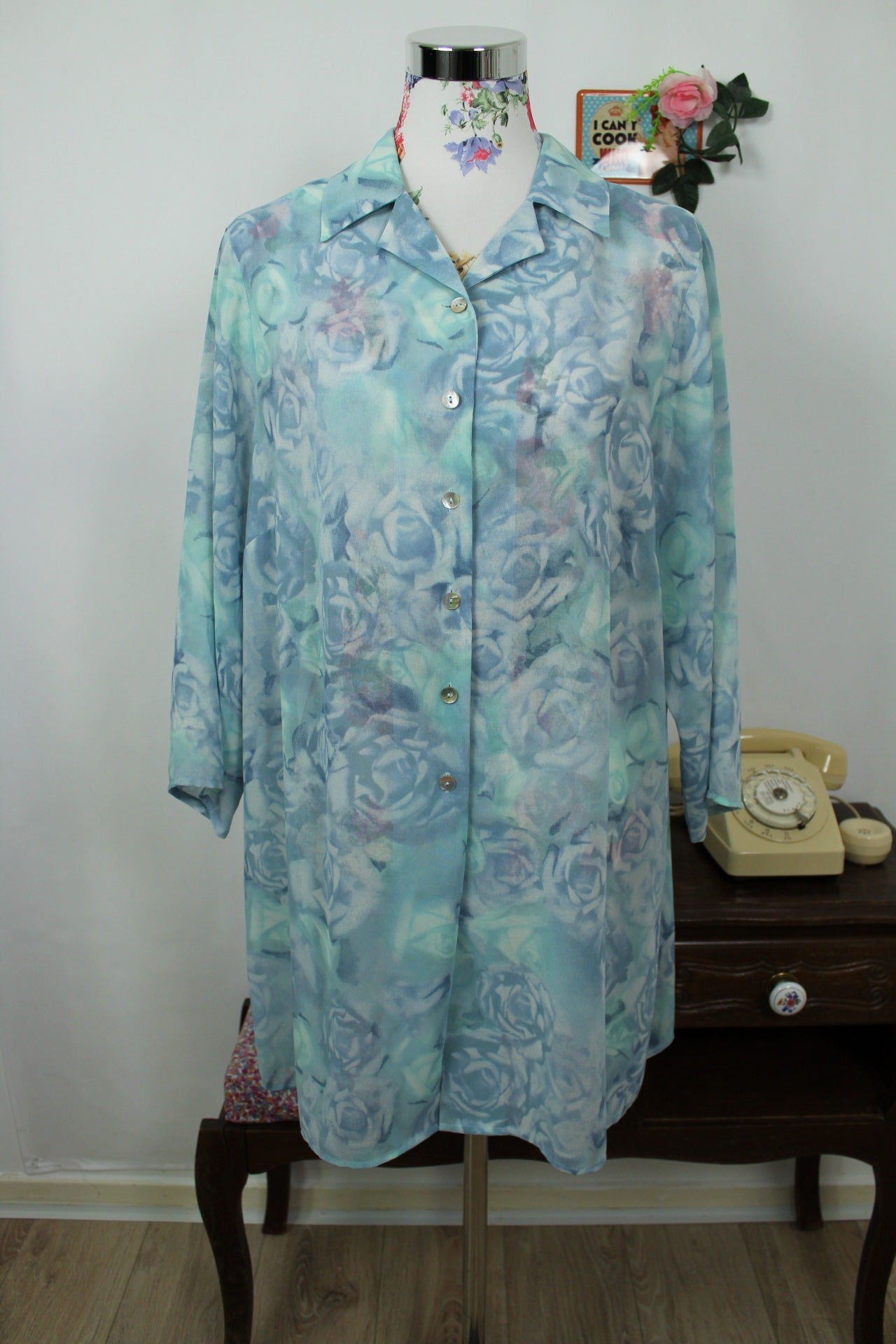 🌸🍒Chemise longue vintage 90's voile roses bleues - Taille 44/46🍒🌸