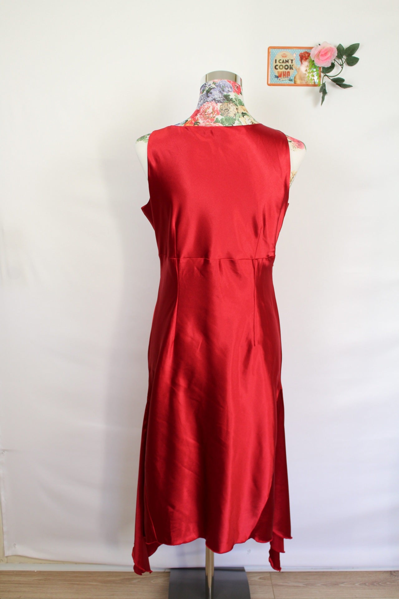 ✨Robe de soirée rouge satinée vintage perlée 80/90s - collier intégré✨