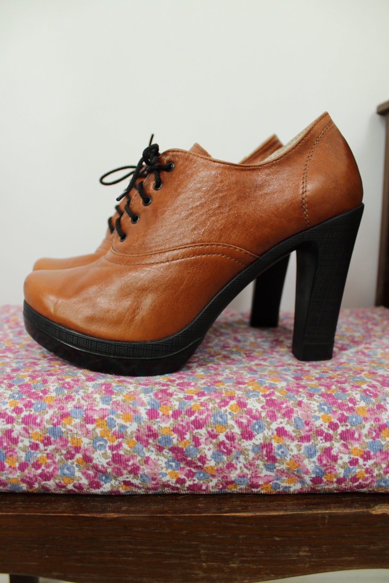 🌸🍒Derbies à talons en cuir marron type oxford rétro - pointure 39🍒🌸