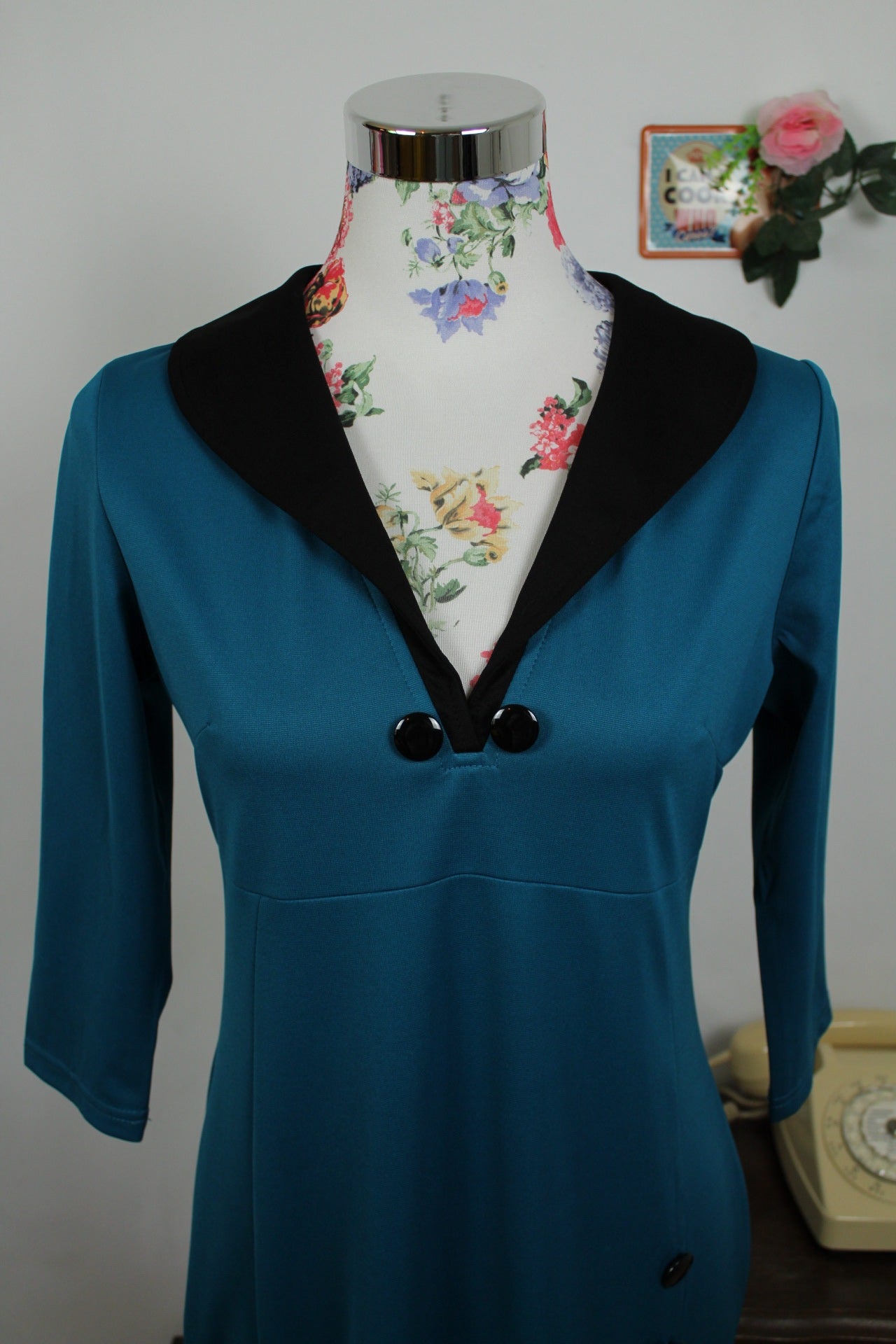 🌸🍒Robe pin-up bleu intense coupe sirène - Nice Forever - Taille 38🍒🌸