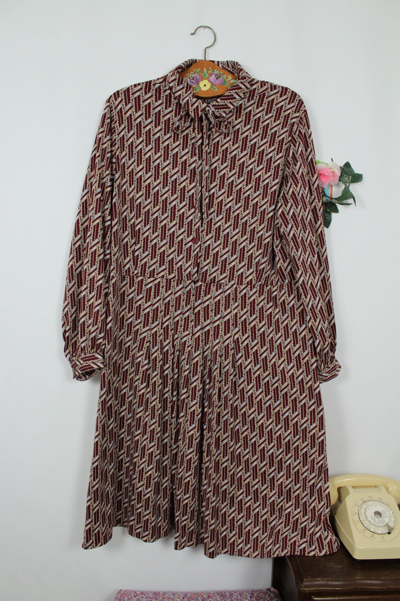 🍒🌸Robe vintage col lavallière 70's - motifs géométriques - Taille 44/46🌸🍒