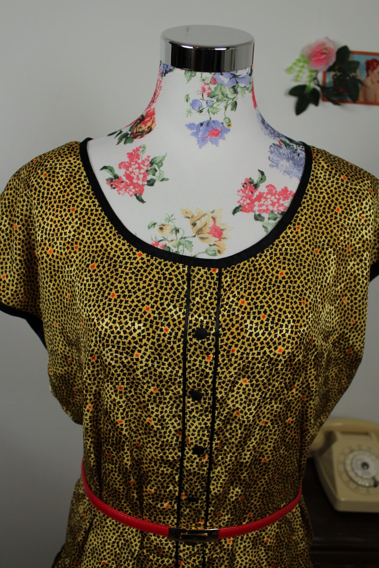 🌸🍒Robe vintage 80's petites fleurs & fleurs satinées jacquard - T.40/42🍒🌸