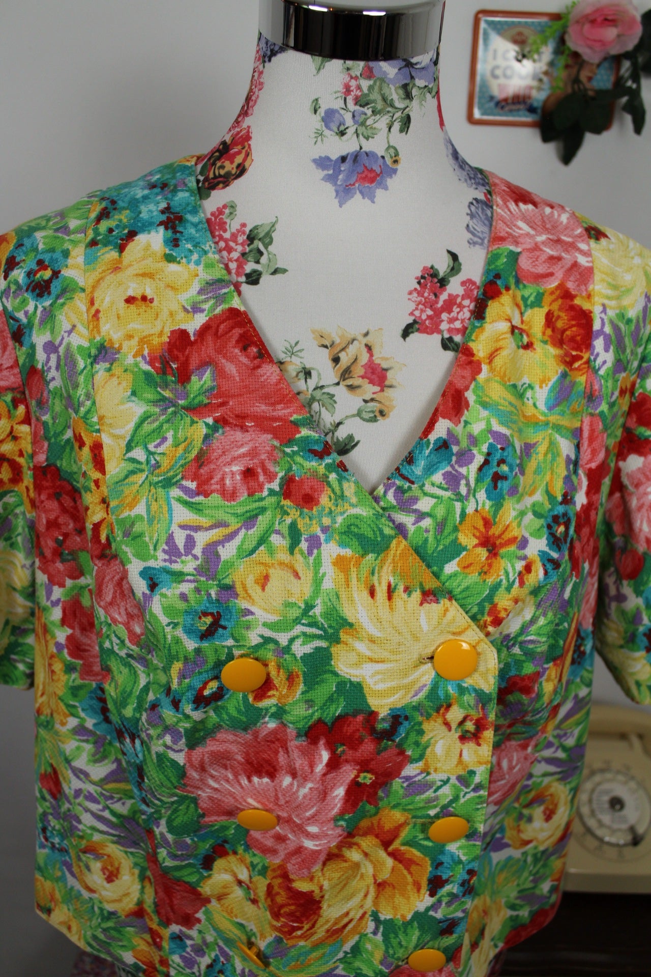 🌸🍒Blouse manches courtes vintage 70's imprimé floral dense - jardin romantique - Taille 42/44🍒🌸