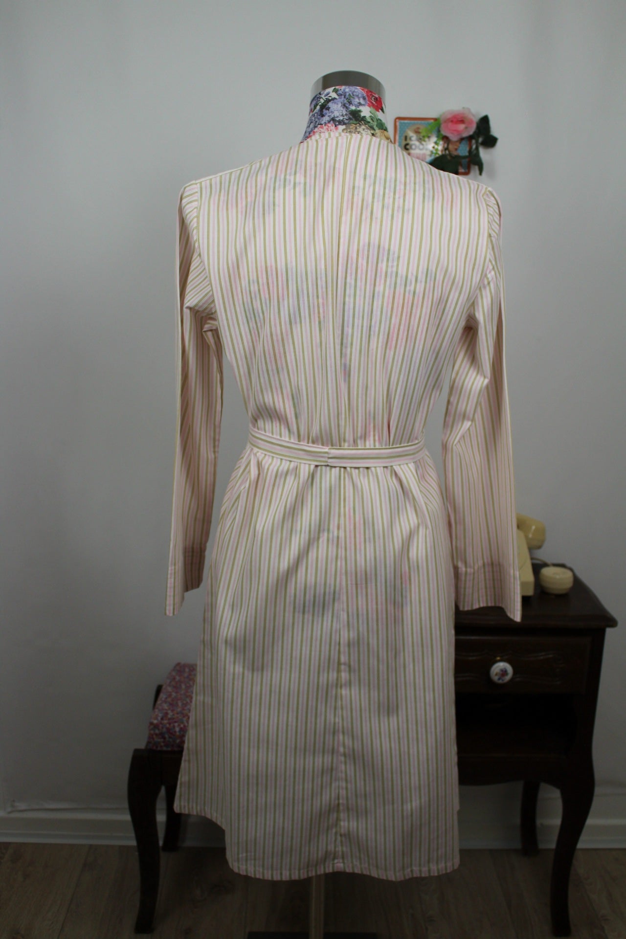 🌸🍒Robe d'intérieur vintage 70's cocooning rayée Magaline - Taille 38 🍒🌸