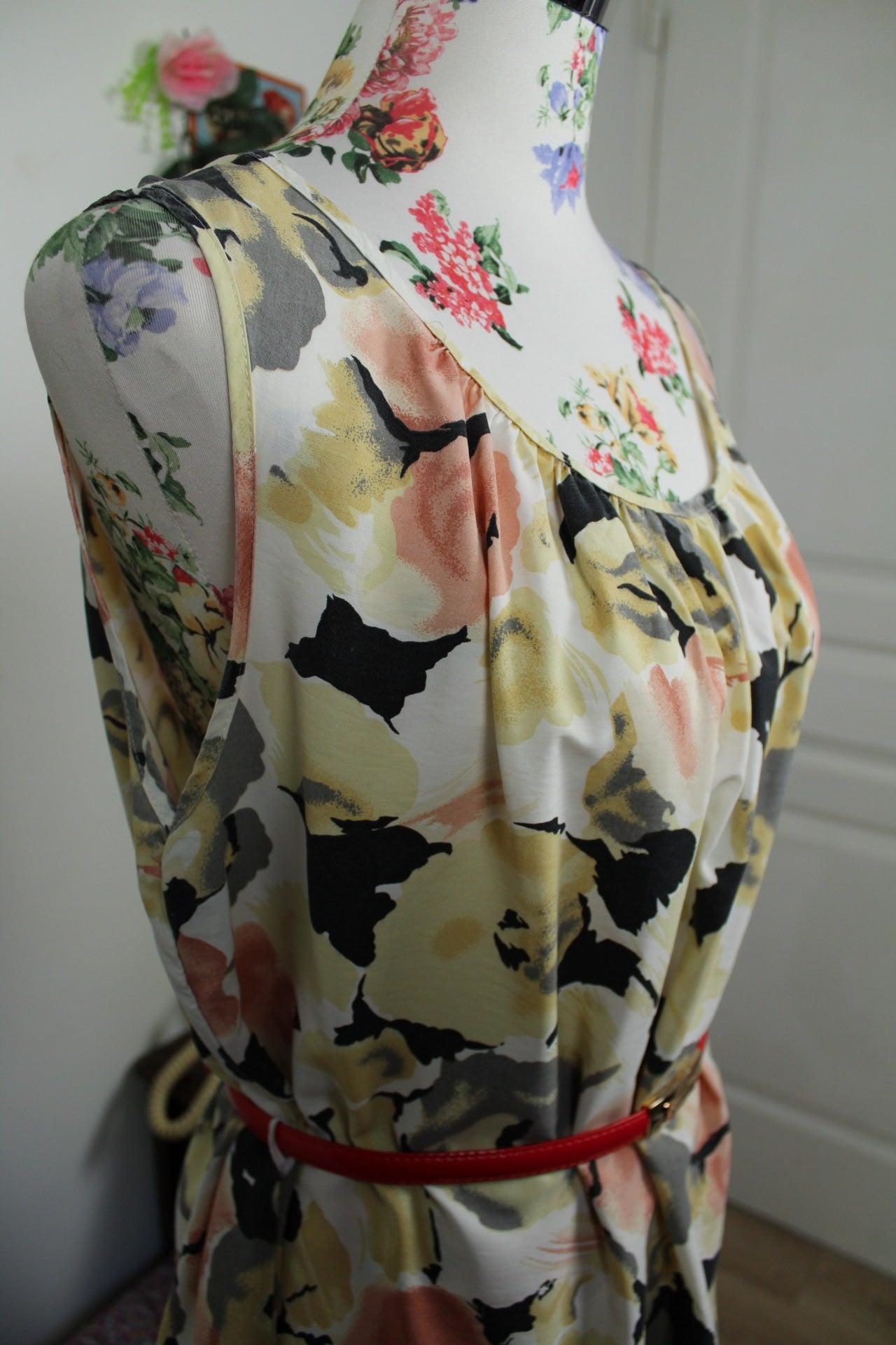 🌸🍒Robe vintage 90's roses en aquarelle romantique - Taille 44/46🍒🌸