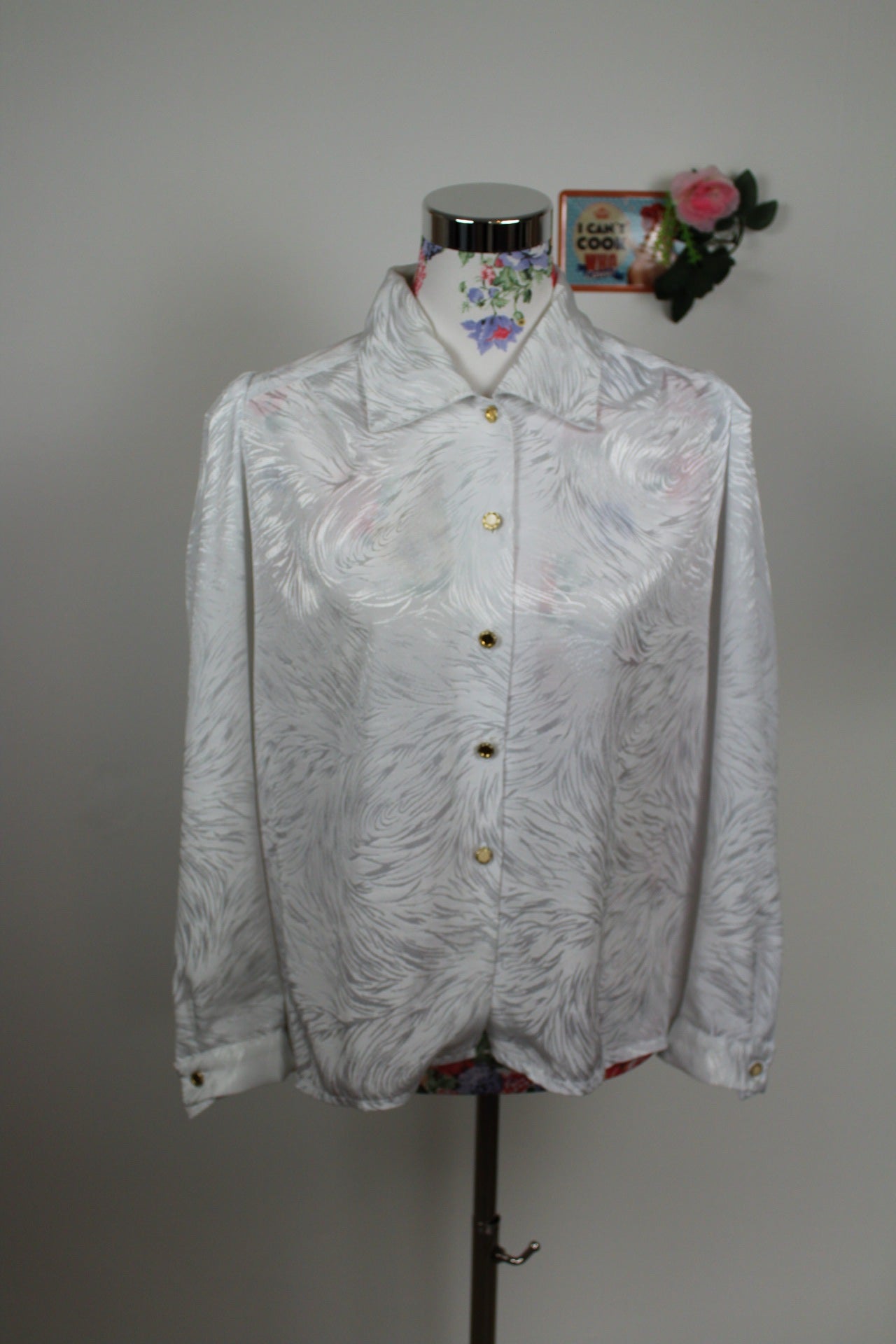✨Chemise blanche satinée 80/90s - chic à motifs tourbillons✨