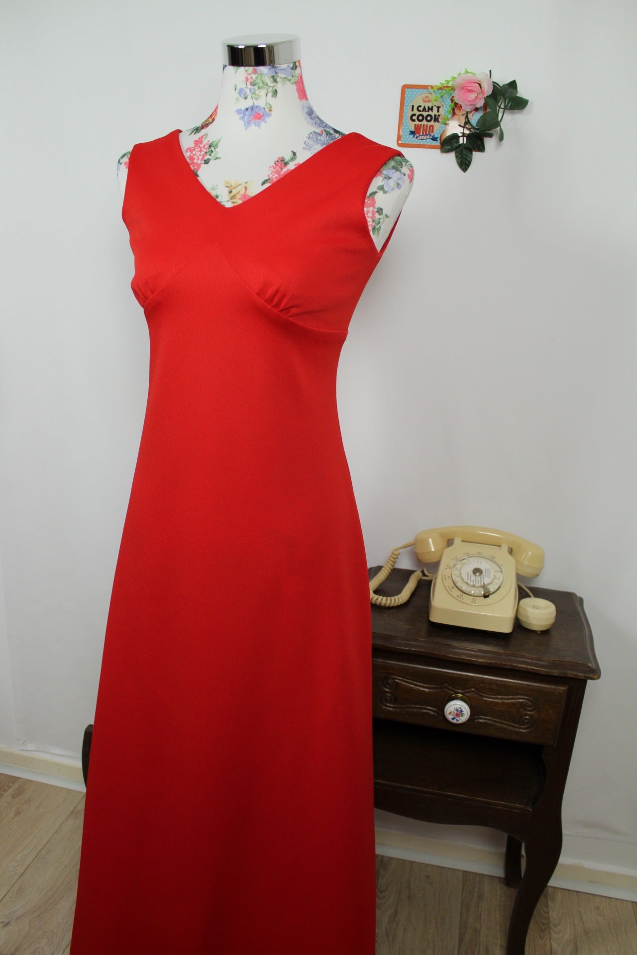 🌸🍒Robe longue rouge vintage 90's - matière structurée & coupe élégante - Taille 34/36🍒🌸