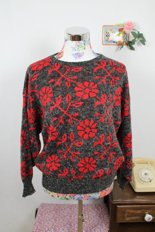 🌸🍒Pull vintage 80's motif floral rouge & fil argenté - manches chauve-souris - Taille 38/40🍒🌸