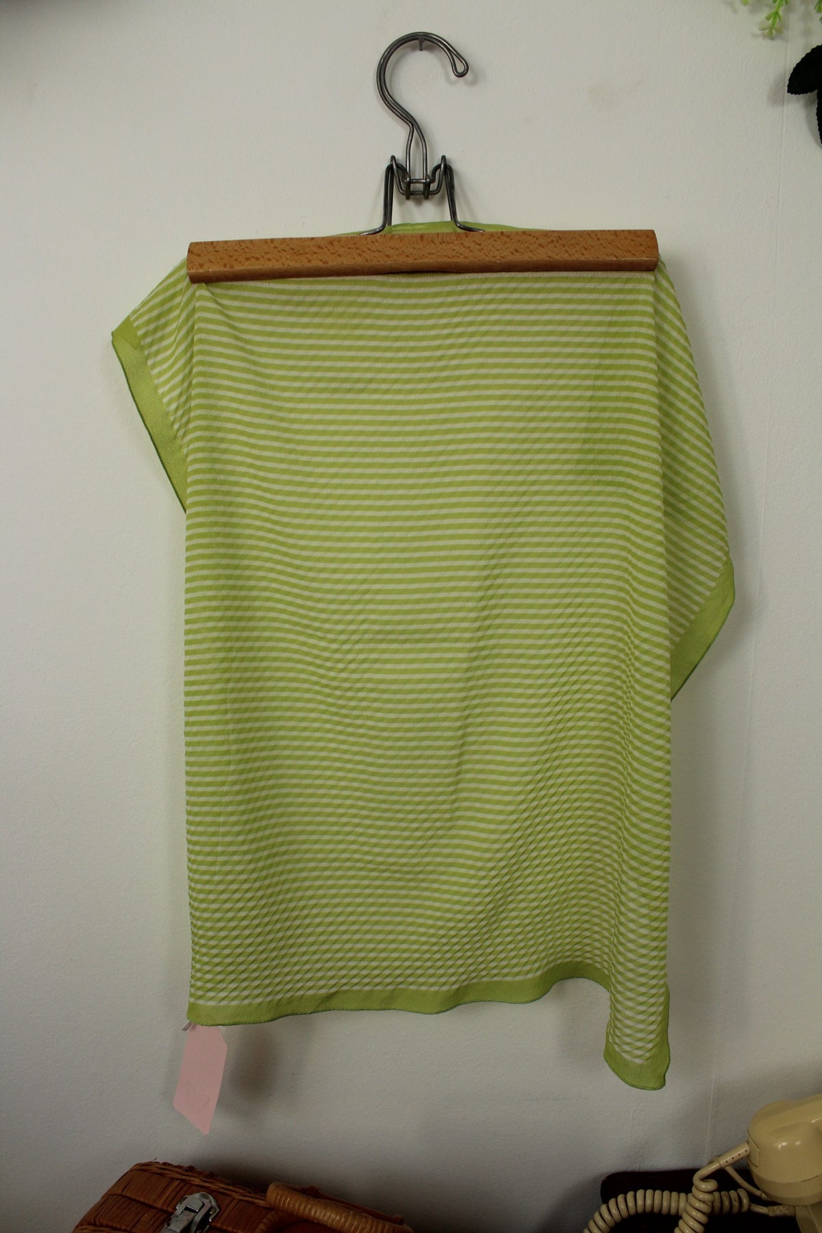 🌸🍒Foulard vintage années 70 rayé vert lumineux🍒🌸