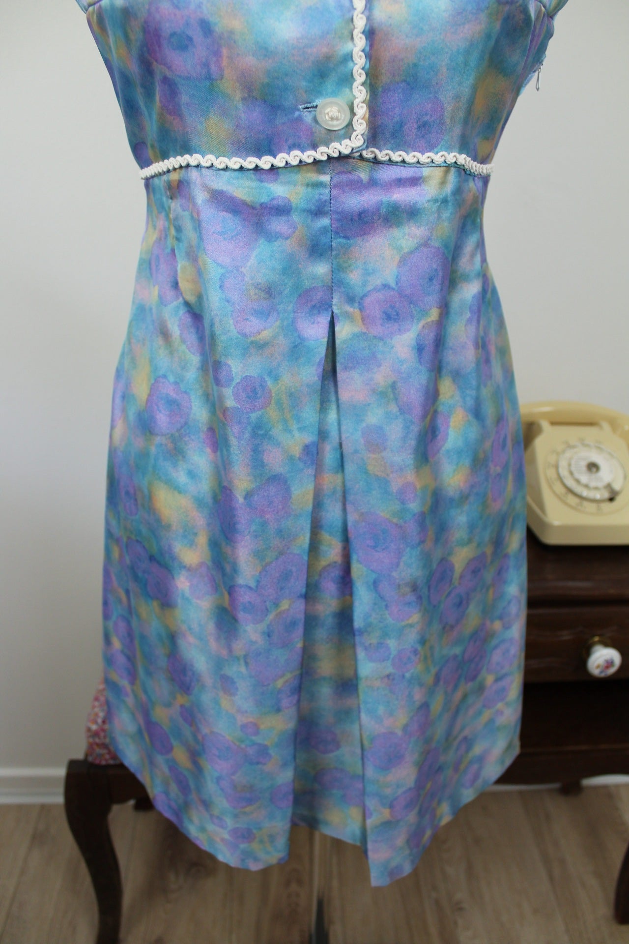 🌸🍒Robe vintage 60's fleurie aquarelle satinée - Taille 36🍒🌸