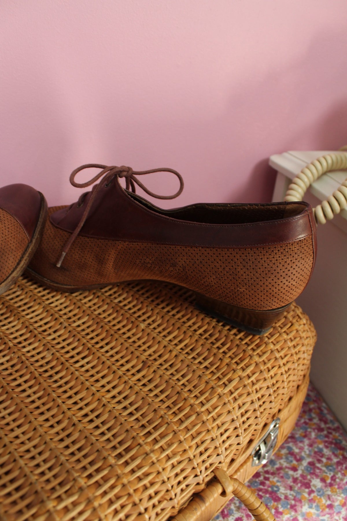Derbies vintage années 80 marron tout cuir & petit talon bottier - pointure 40