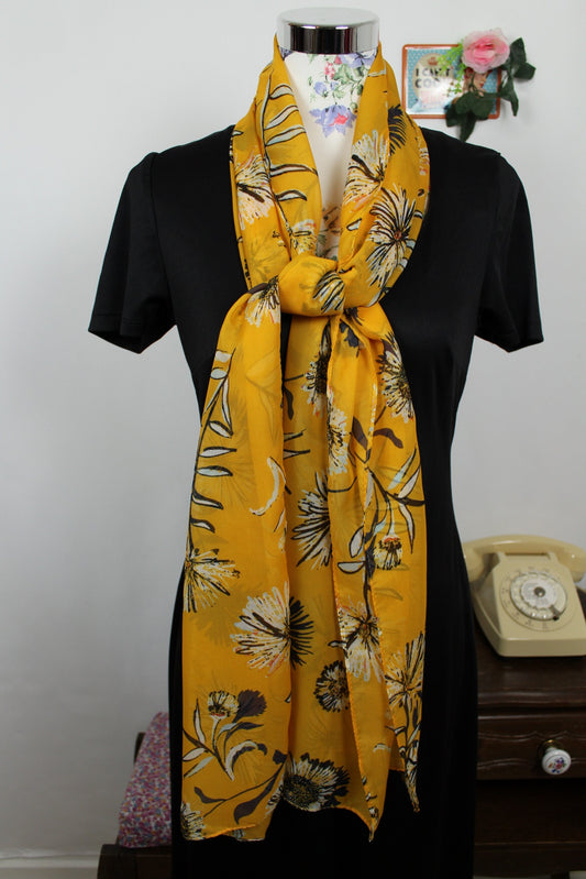 🌸🍒Long foulard jaune chaud fleuri🍒🌸