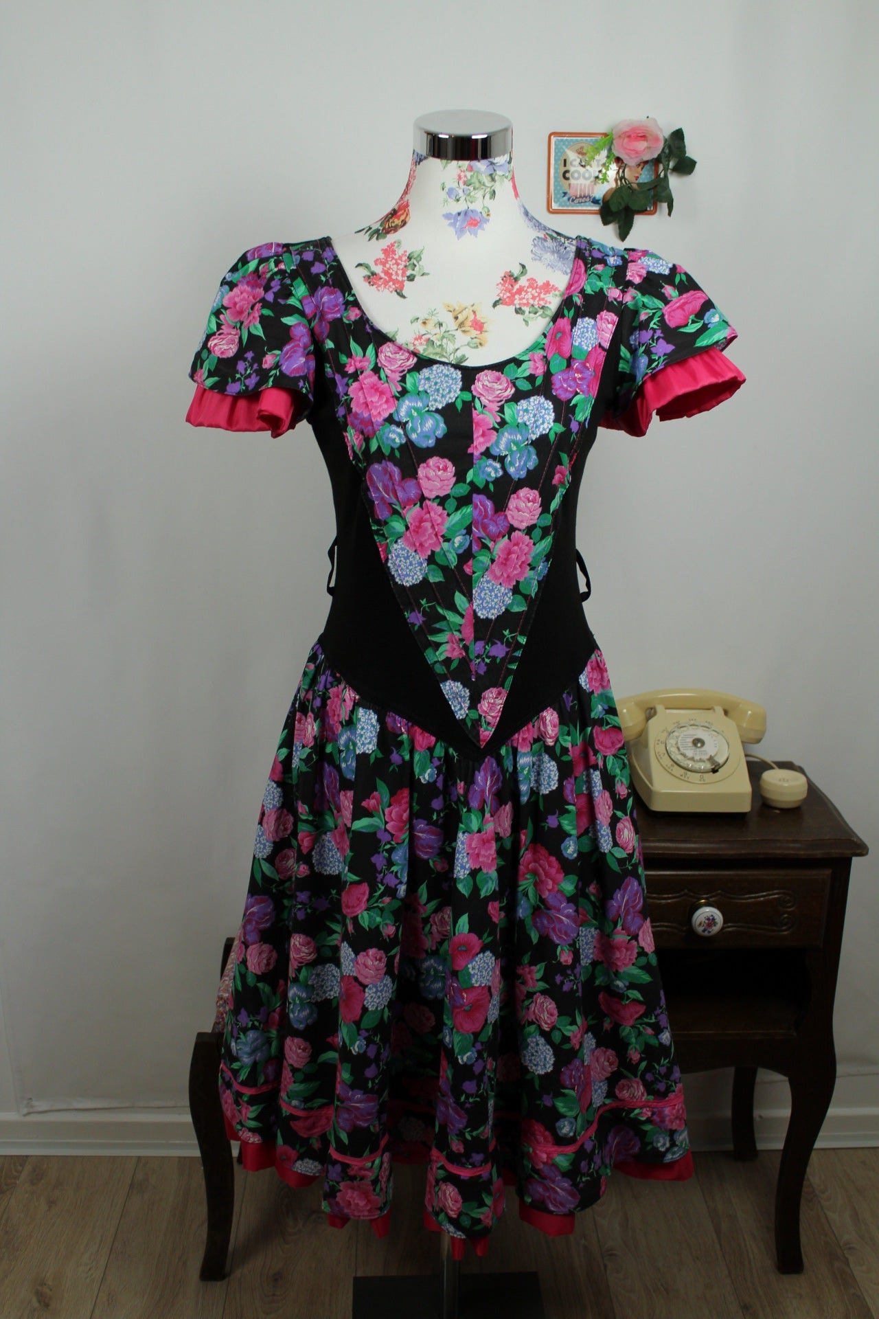 🌸🍒Robe vintage 80s plastron corset fleurie bohème romantique folk jupe évasée - Taille 36/38🍒🌸
