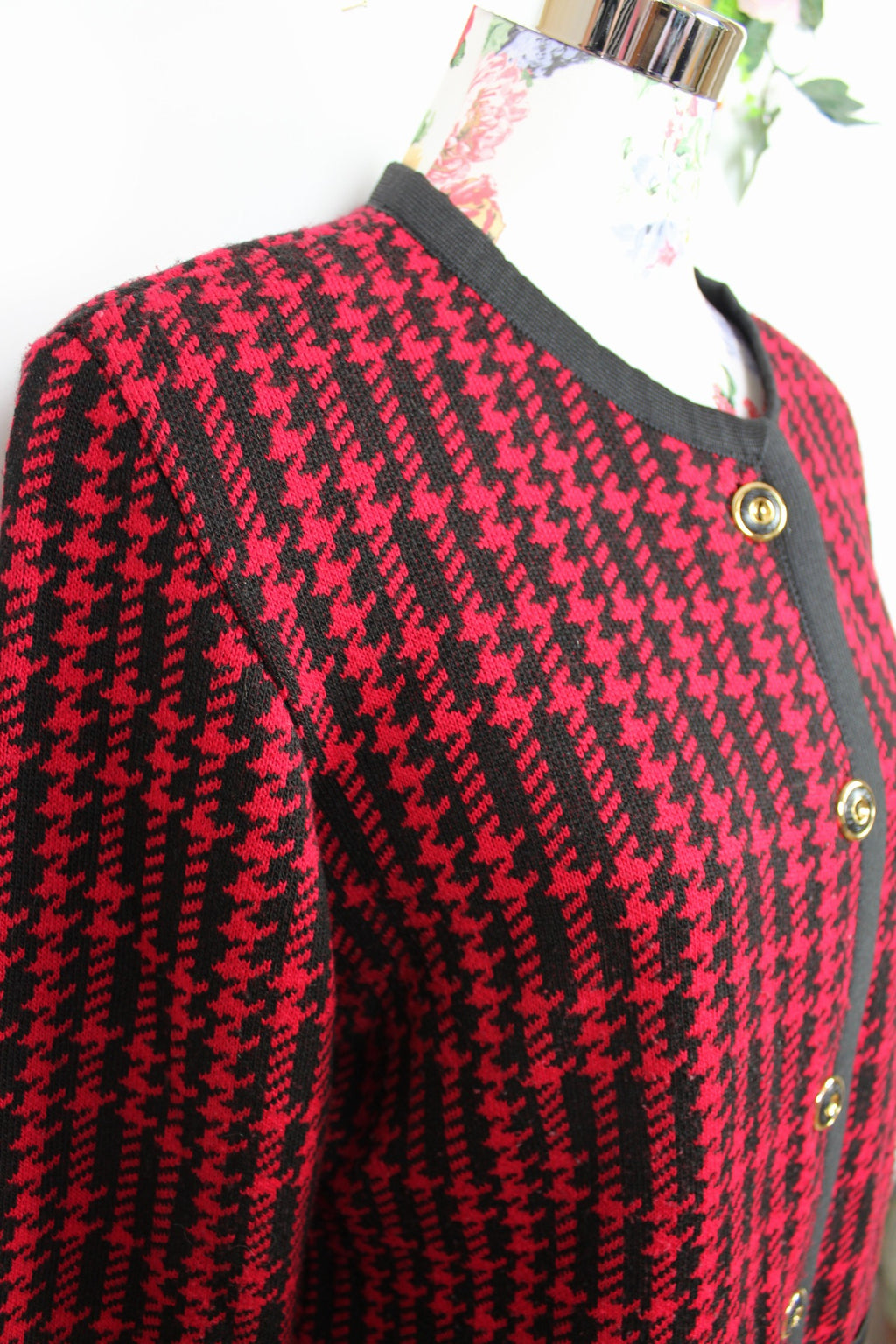 ✨Cardigan vintage italien 80/90s - pieds de poule & boutons dorés✨