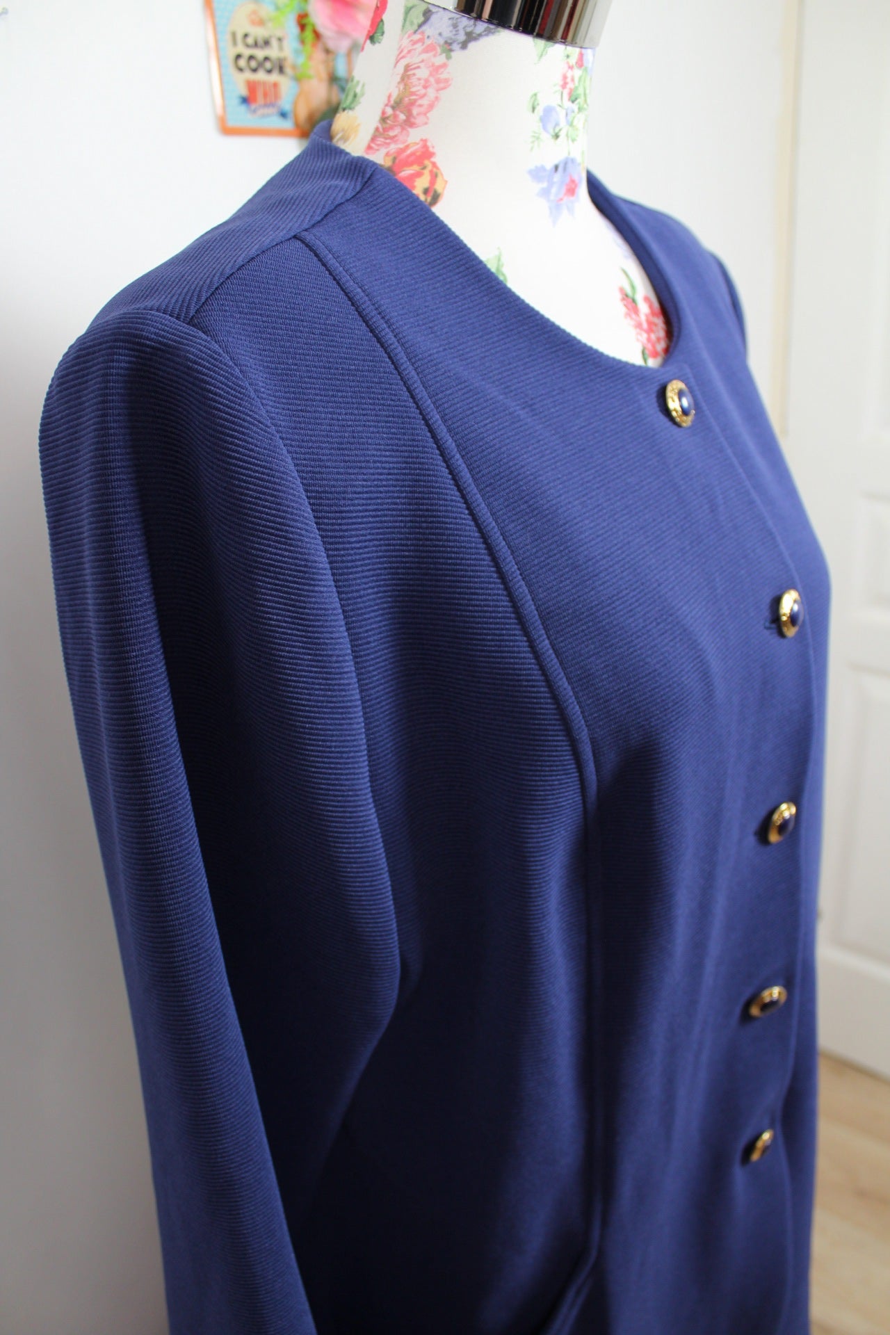 🌸🍒Veste blazer vintage 80/90s - bleu roi à boutons bijoux chic - Taille 40/42🍒🌸