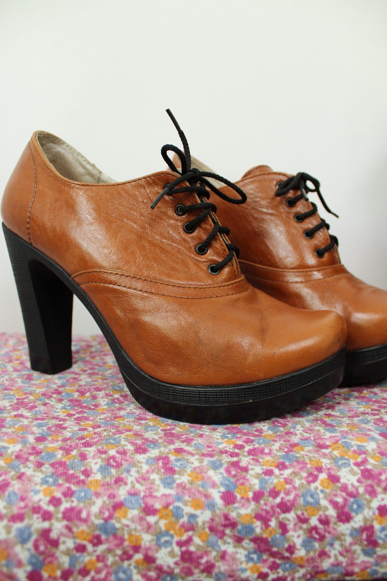 🌸🍒Derbies à talons en cuir marron type oxford rétro - pointure 39🍒🌸
