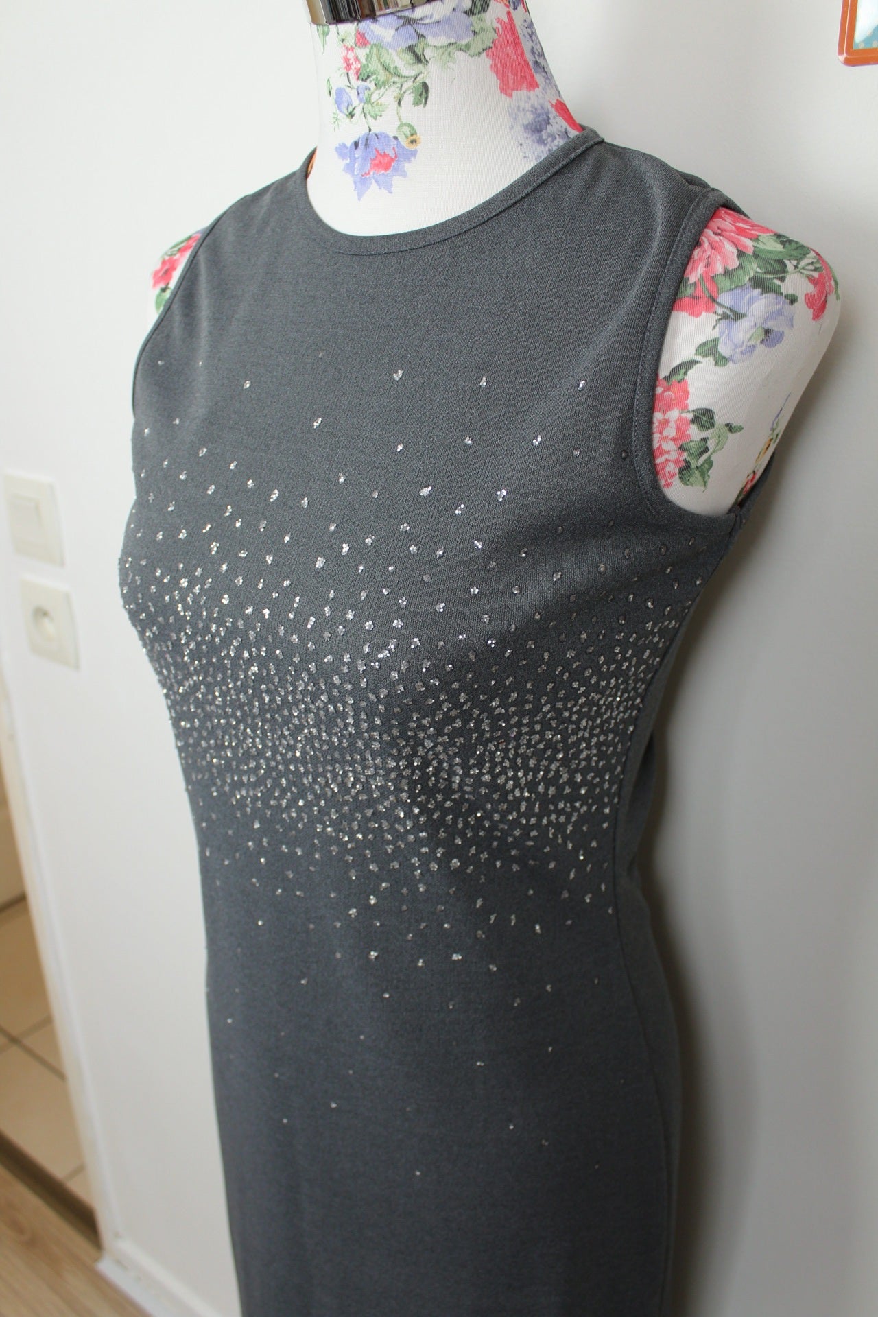 ✨Robe de soirée vintage grise à strass 90's - made in U.K✨