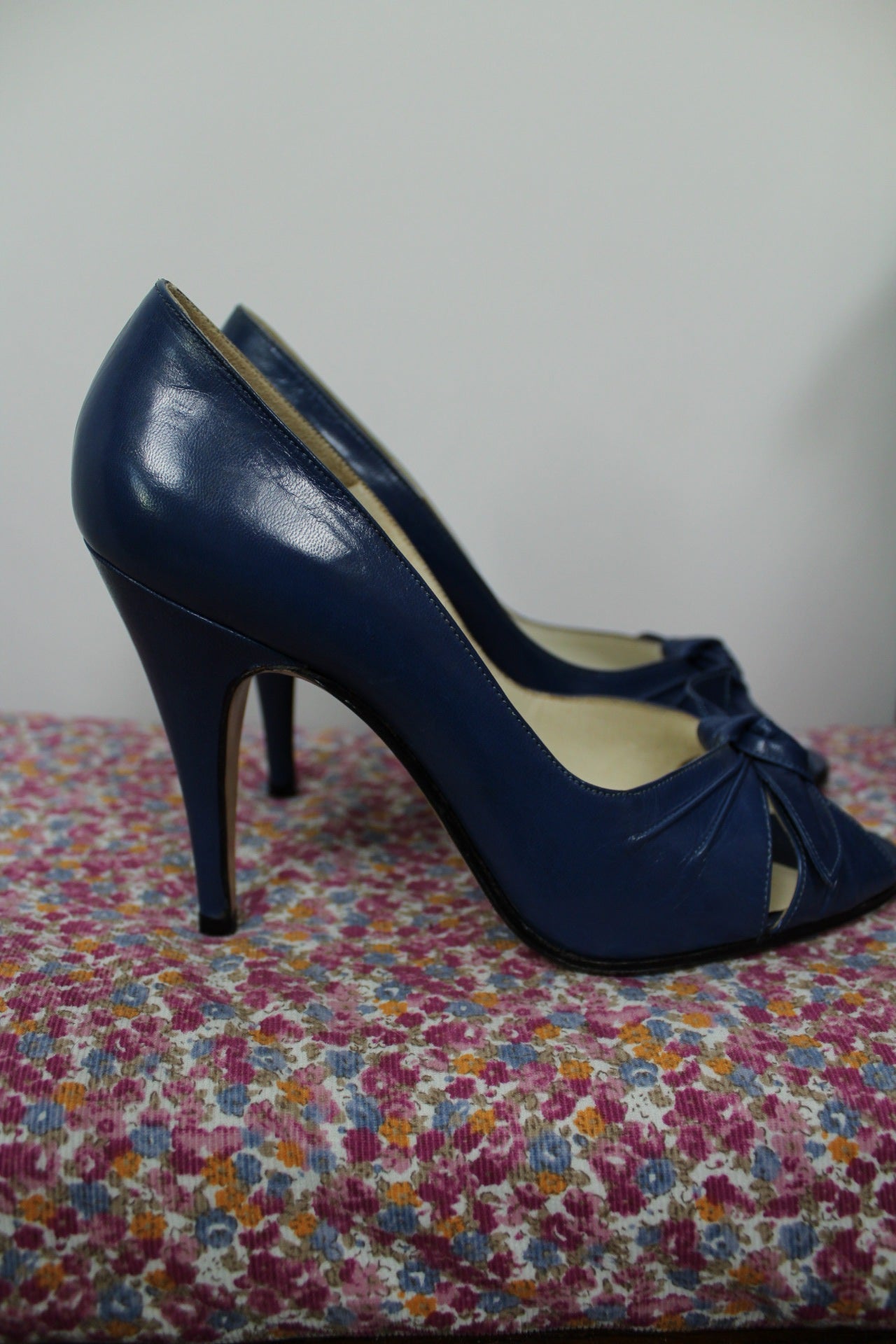 🌸🍒Escarpins vintage 80/90's bleu bout ouvert peep toe & nœud - cuir véritable - pointure 38🍒🌸