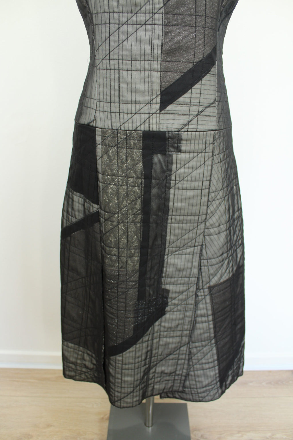 ✨Robe de soirée graphique métallisée BCBG Maxazria✨