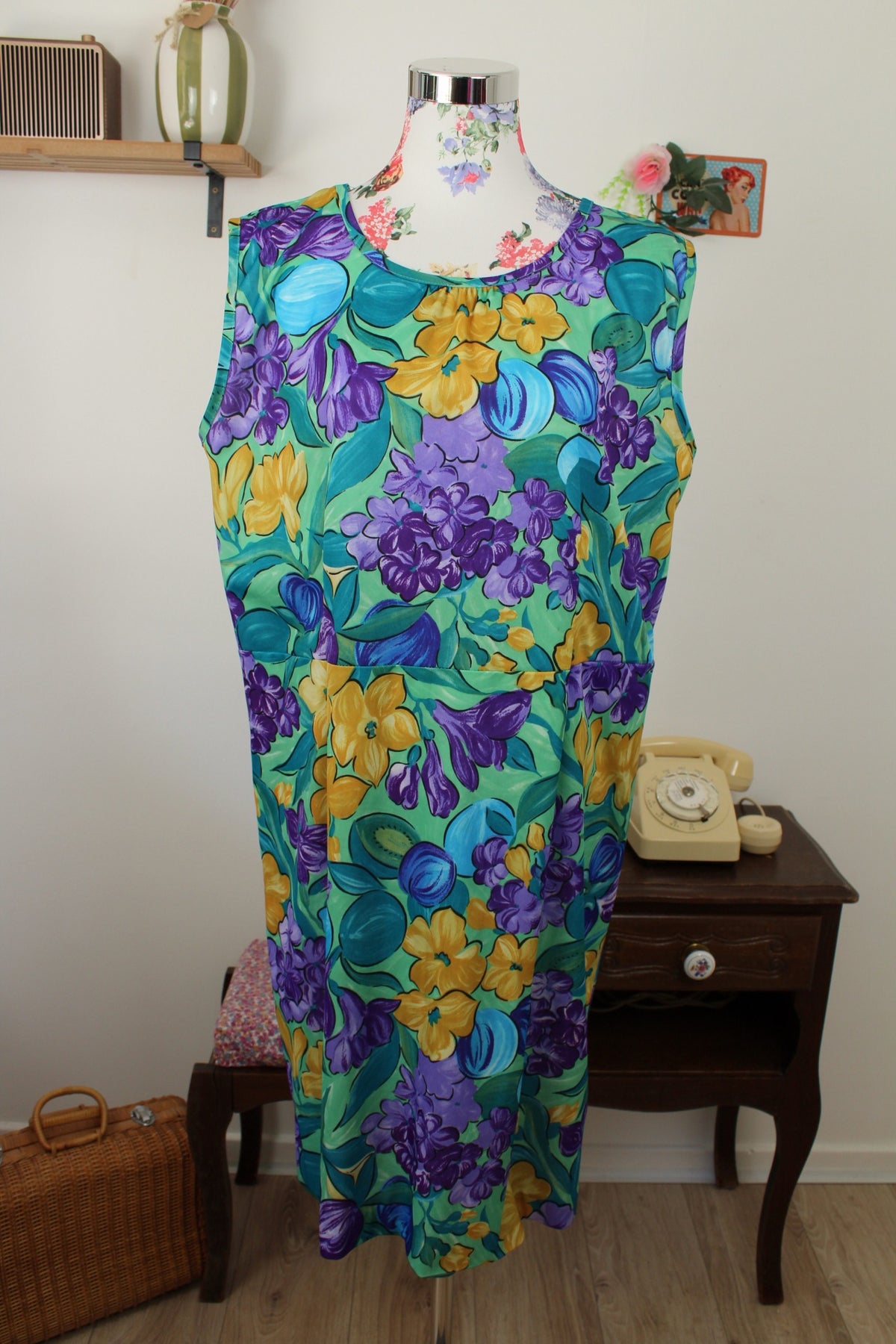 🌸🍒Robe vintage années 80/90 vert lumineux, fleurs & kiwi - Taille 44 à 48🍒🌸