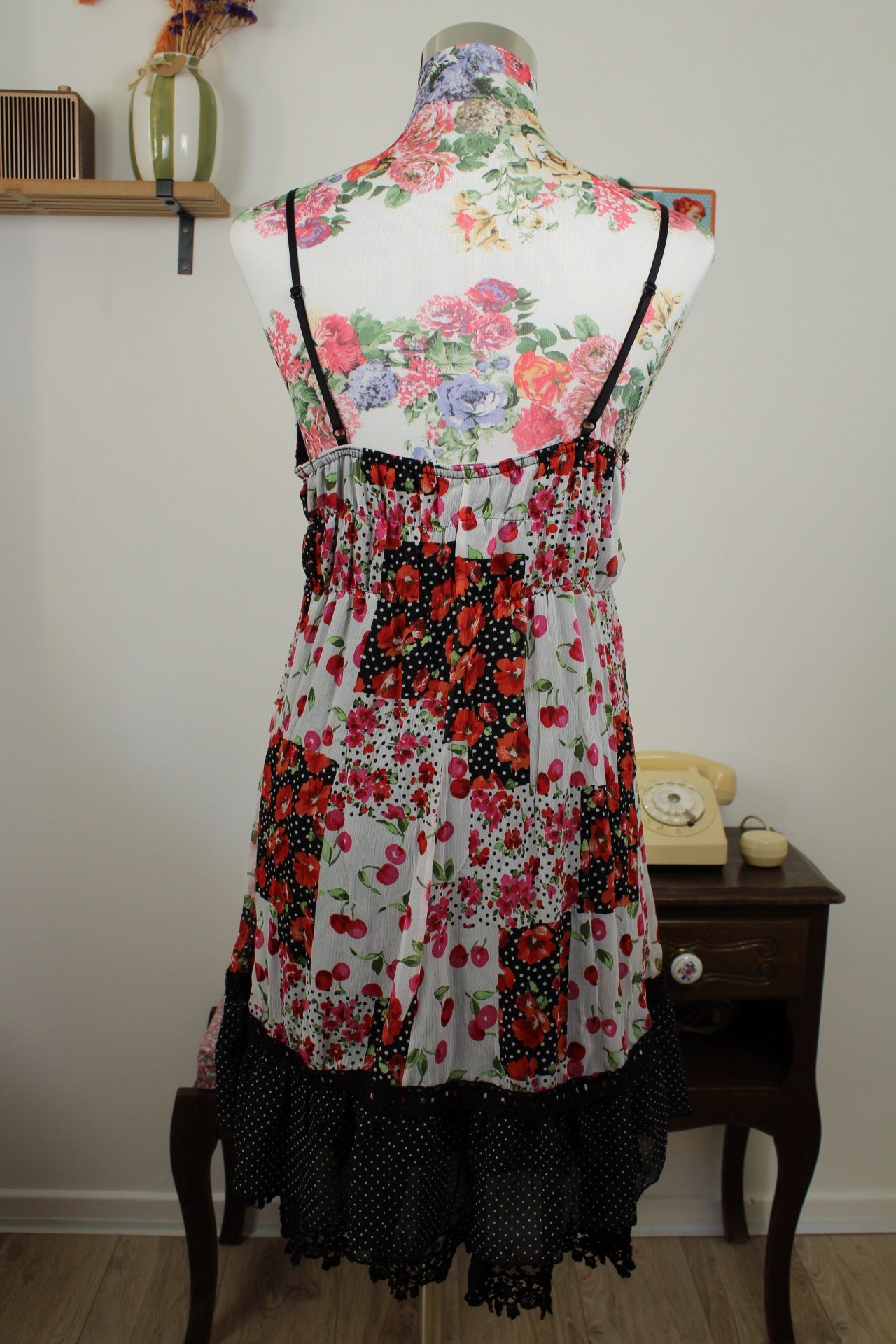 🌸🍒Robe patchwork cerises, coquelicots et pois - Patrice Bréal - Taille 38🍒🌸