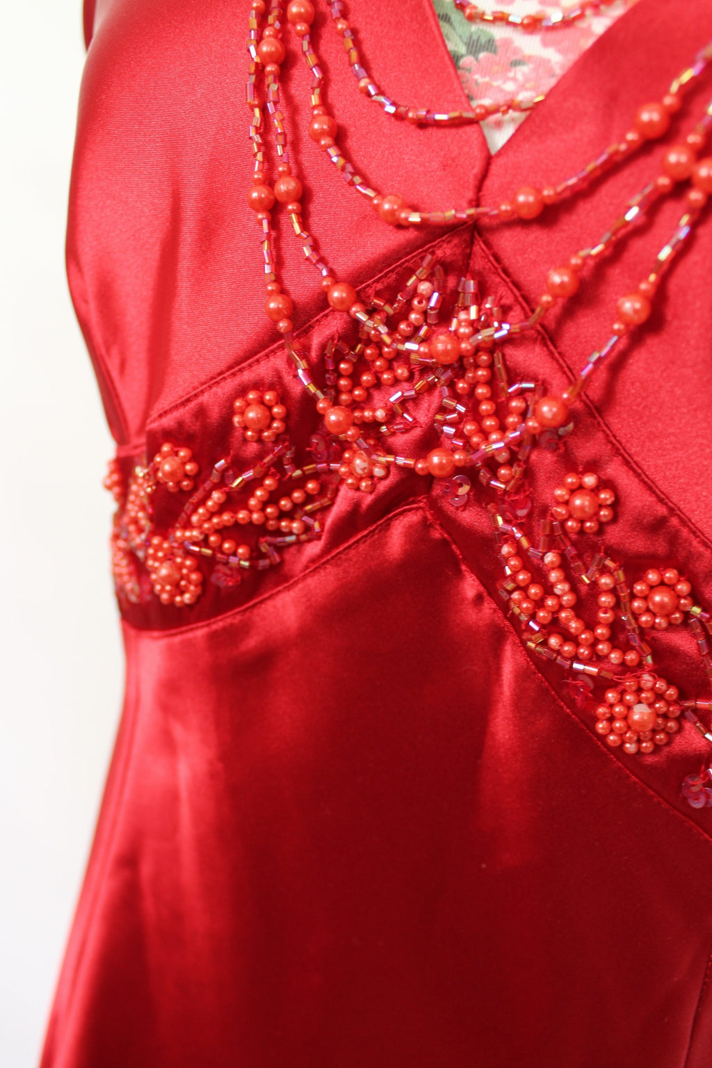 ✨Robe de soirée rouge satinée vintage perlée 80/90s - collier intégré✨