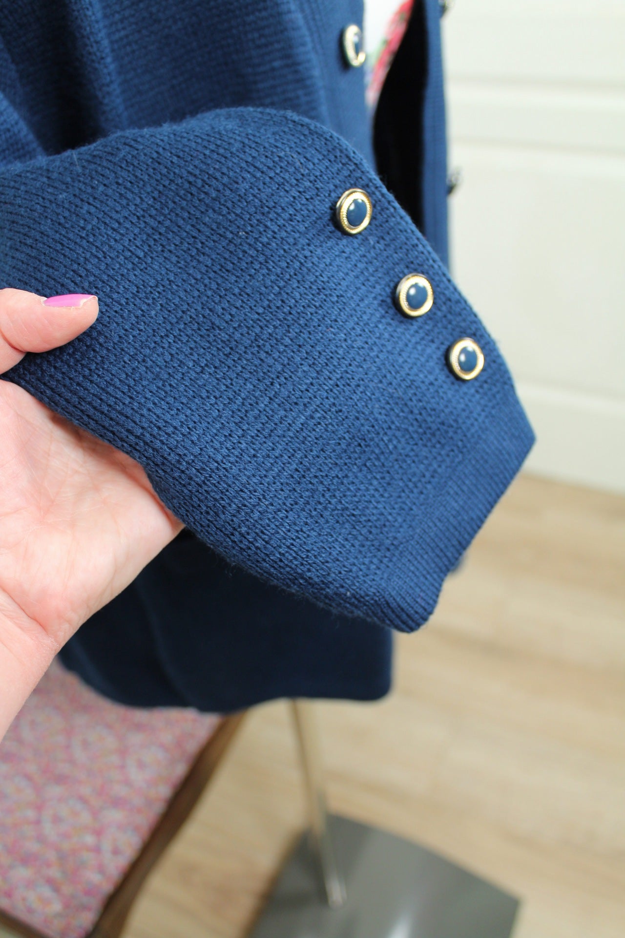 🌸🍒Cardigan vintage 90's C&A bleu marine & boutons bijoux - Taille 42/44🍒🌸