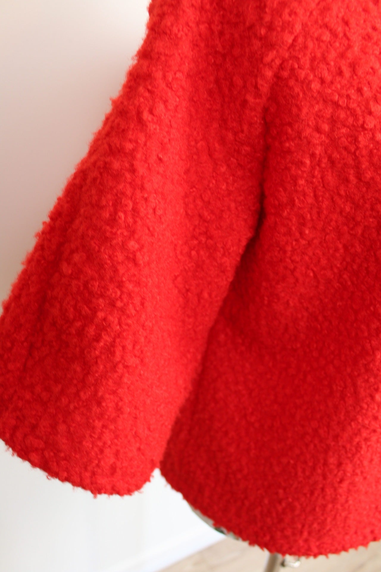 🌸Cardigan rouge bouclé 80's - style Jackie O - made in Italy🍒