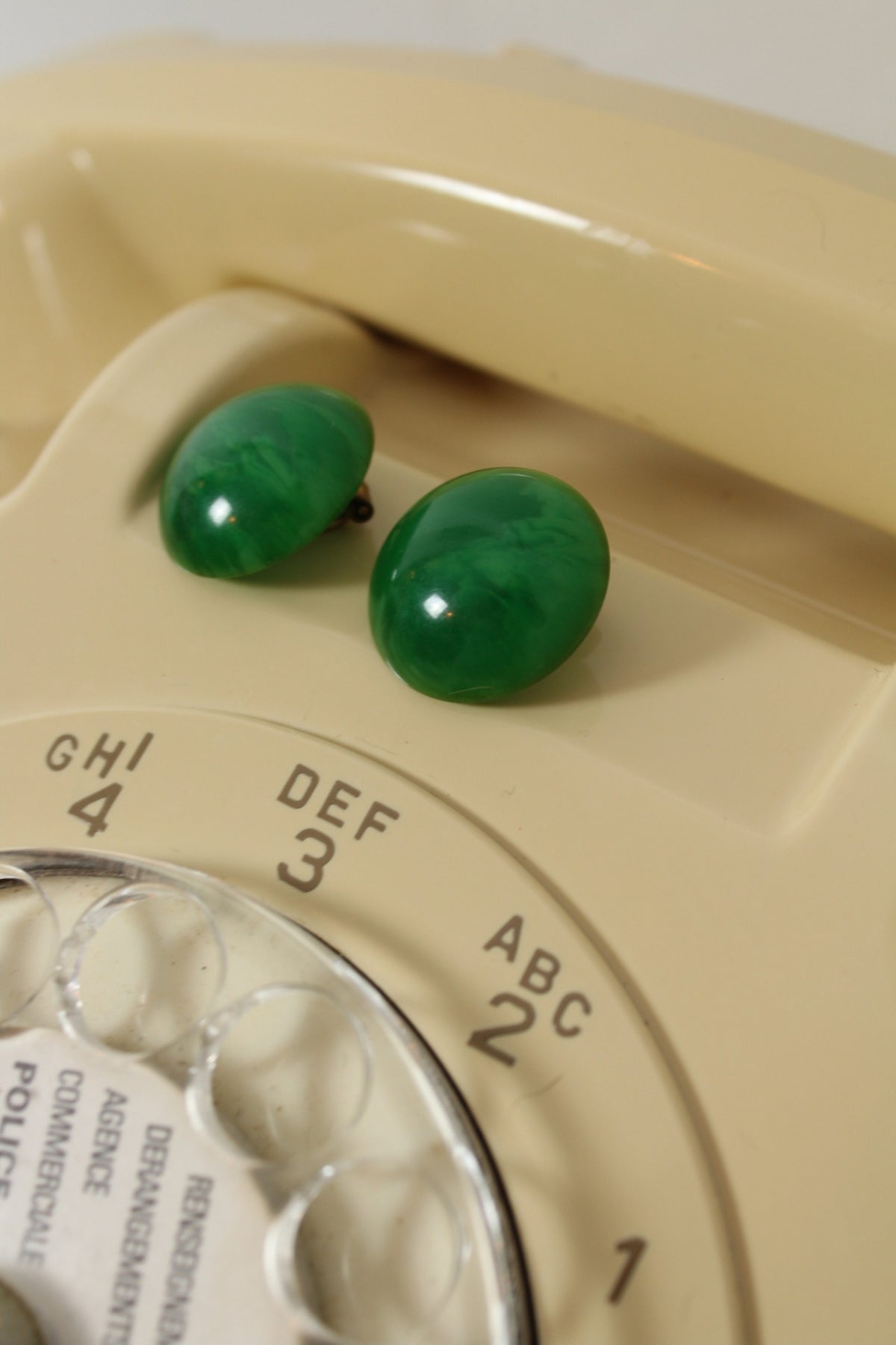 🌸🍒Boucles d'oreilles clips vintage années 60/70 vert marbré🍒🌸