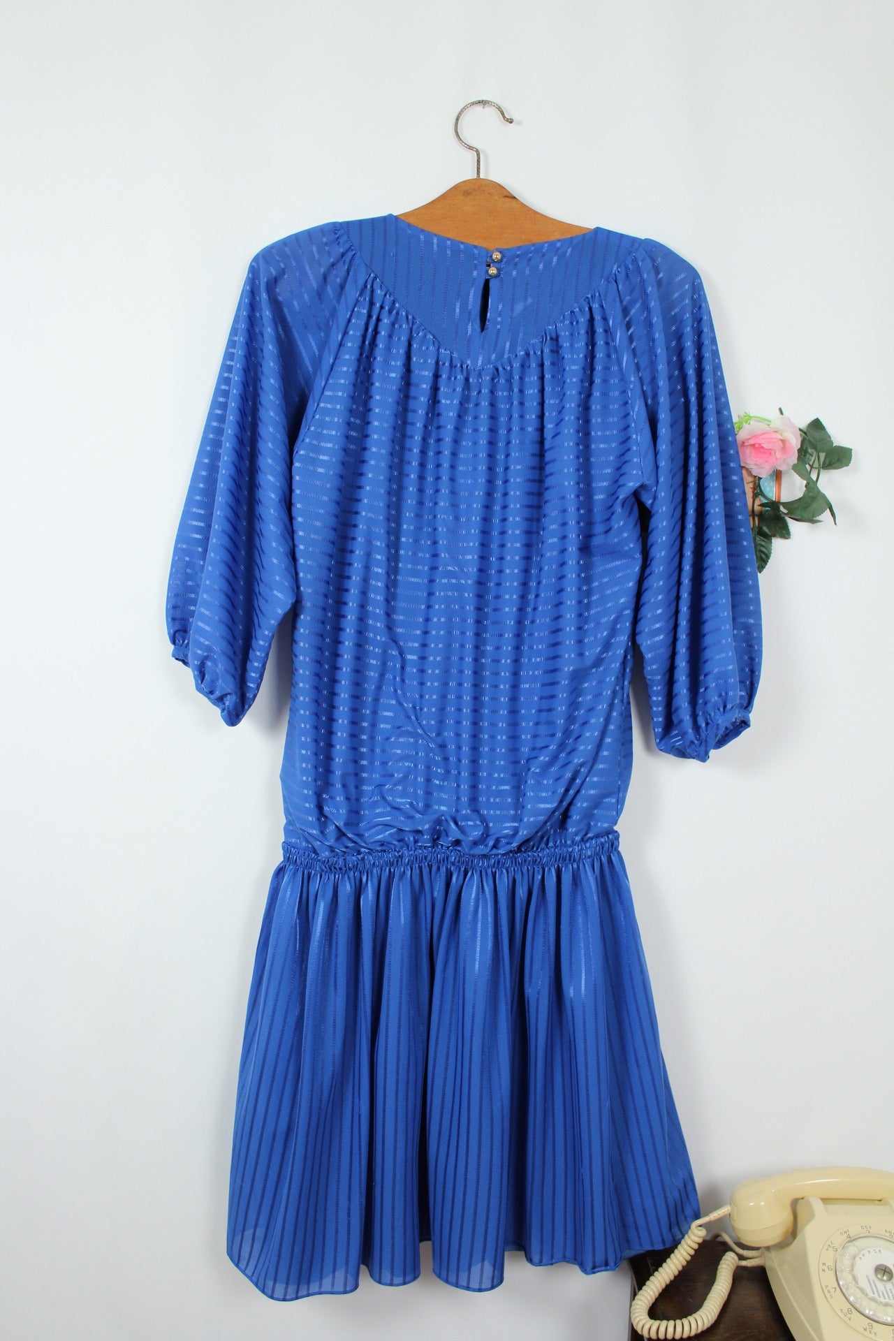 🌸🍒Robe vintage 70/80s bleue fluide à bandes satinées - Taille 40 à 44🍒🌸
