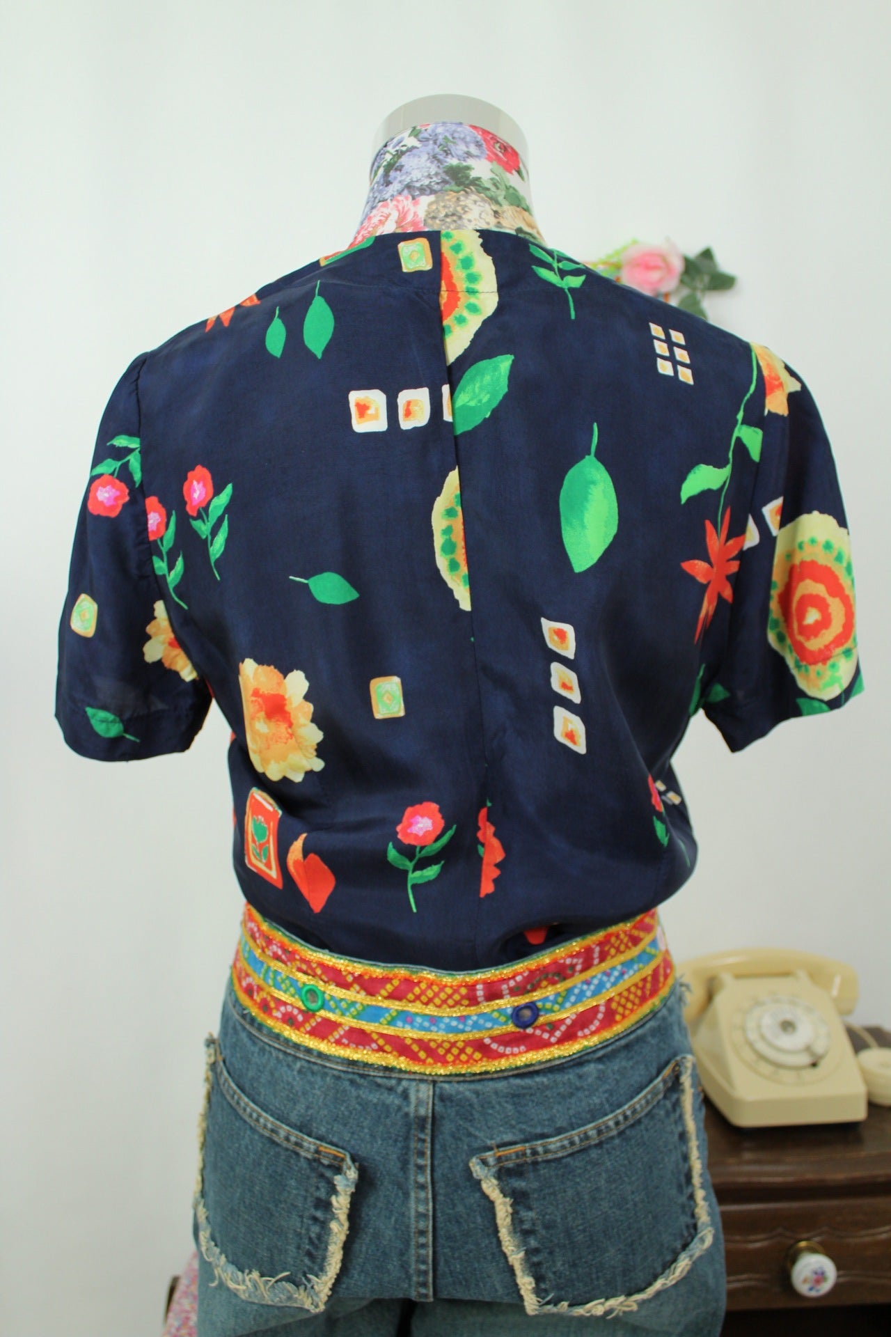 🍒🌸Pantacourt denim Kookaï 2000's/Y2k boho - brodé façon miroirs - Taille 38🌸🍒