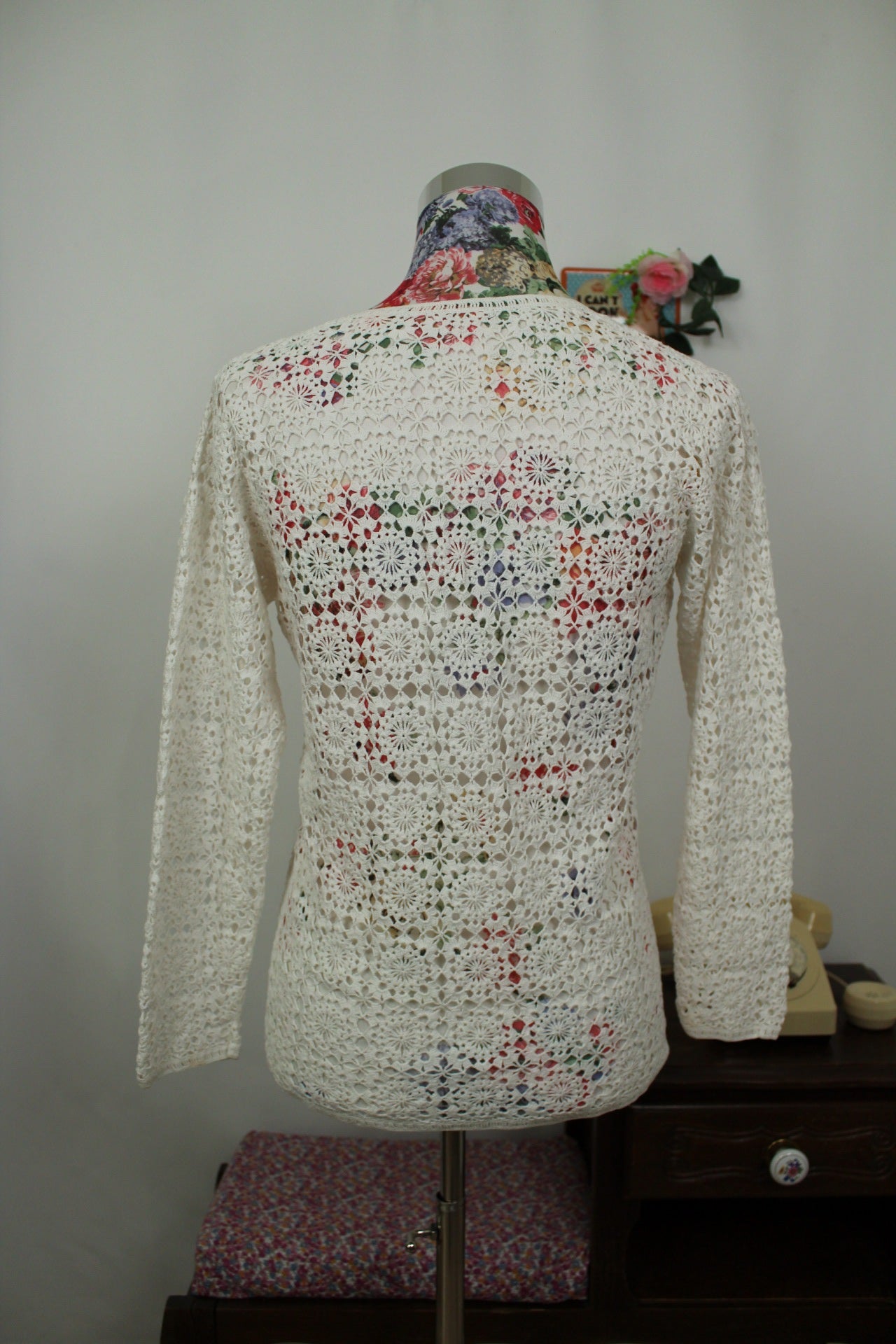 🍒🌸Gilet vintage 90's en crochet blanc fleuri ajouré - taille 38🌸🍒