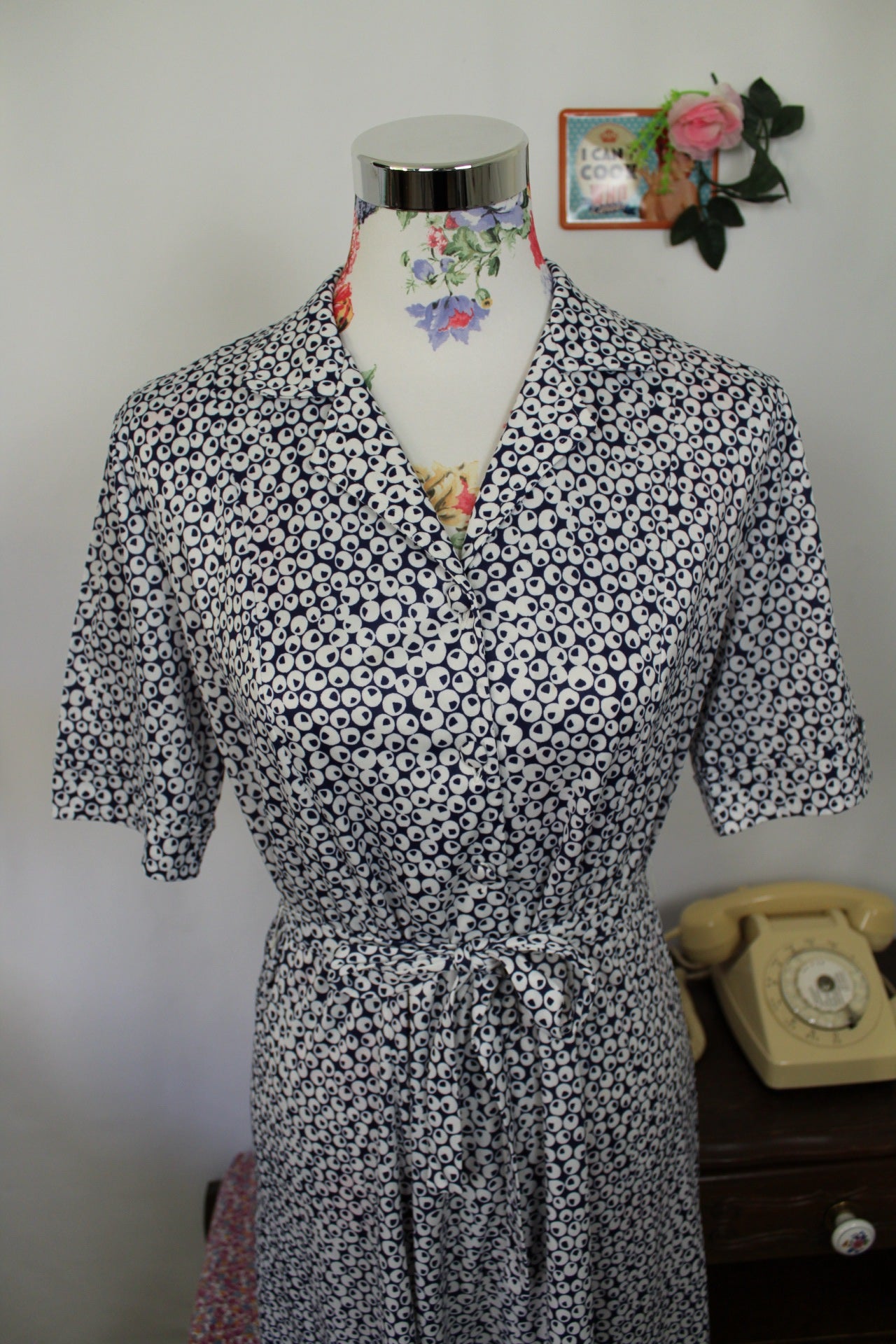 🍒🌸Robe chemisier vintage 80s à pois bleu marine - pin-up chic à la française - Taille 40/42🌸🍒